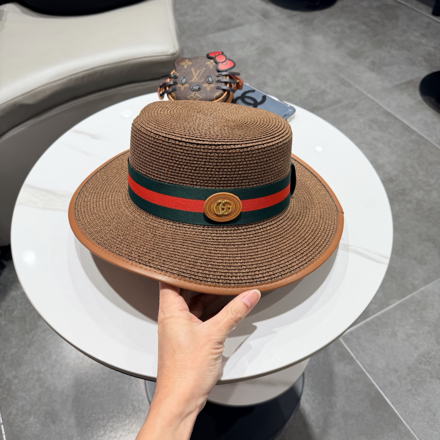 Gucci古奇新款平顶草帽，帽型超赞