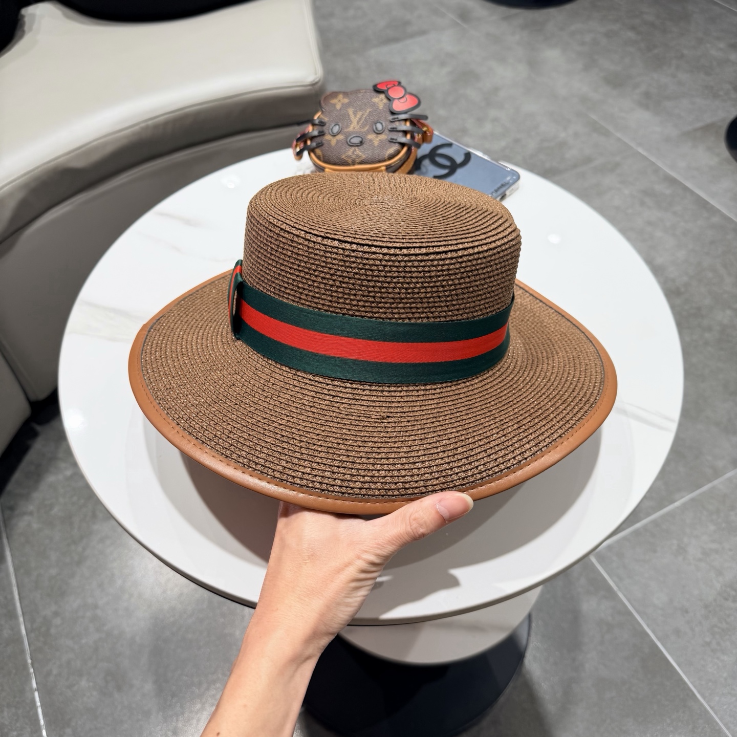 Gucci古奇新款平顶草帽，帽型超赞