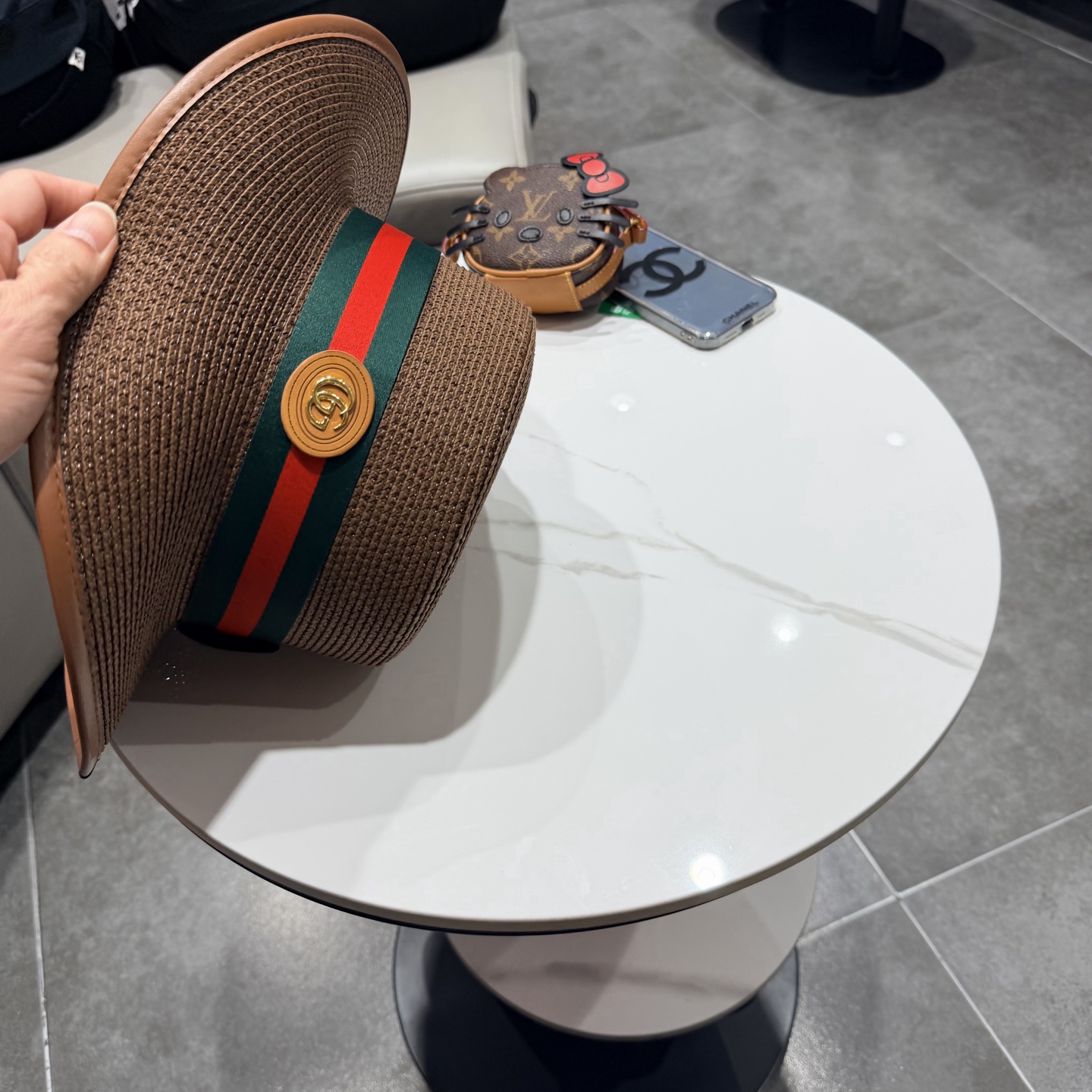 Gucci古奇新款平顶草帽，帽型超赞