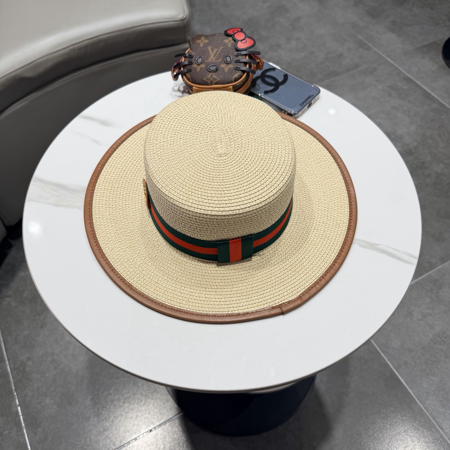 Gucci古奇新款平顶草帽，帽型超赞