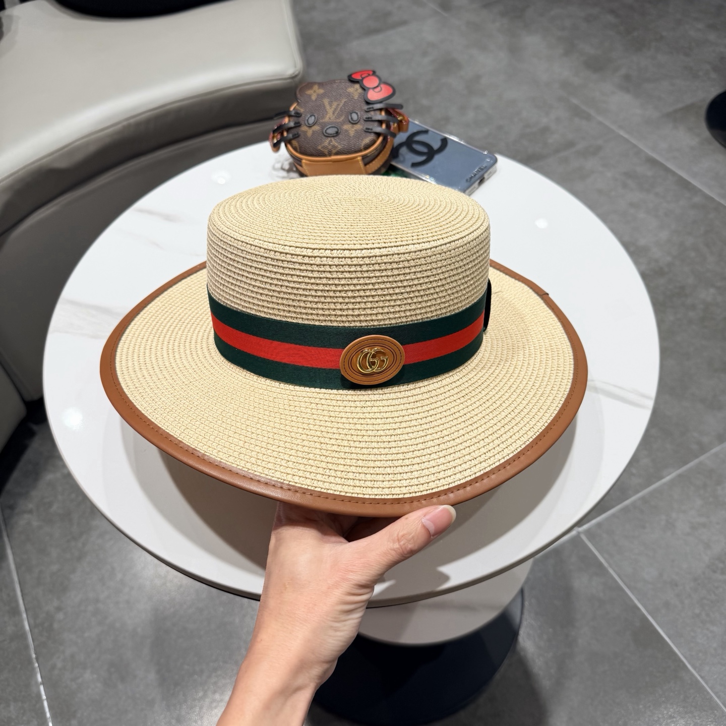 Gucci古奇新款平顶草帽，帽型超赞