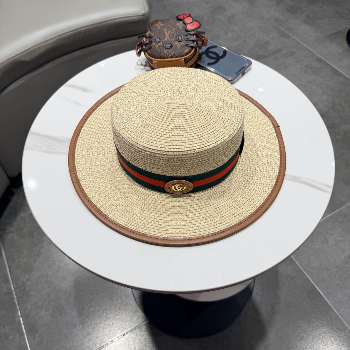 Gucci古奇新款平顶草帽，帽型超赞