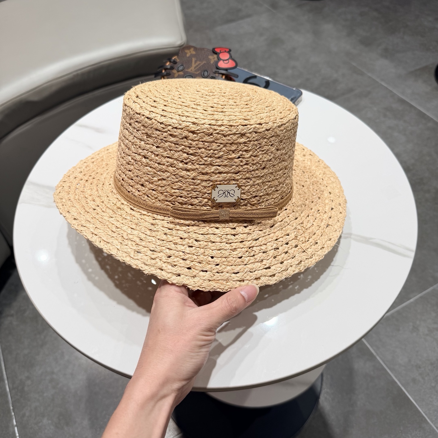 LOEWE罗意威新款拉菲草帽，纯草帽，可折叠，出游必备单品，头围57cm