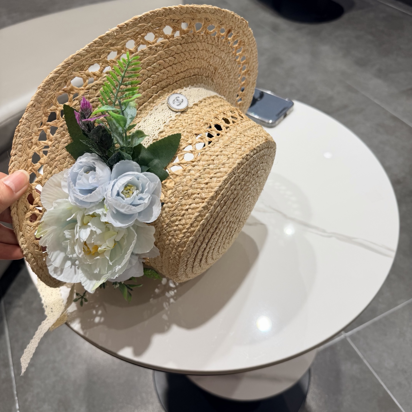 Chanel香奈儿法式立体花朵镂空编织草帽女春夏季海边度假风防晒遮阳帽子