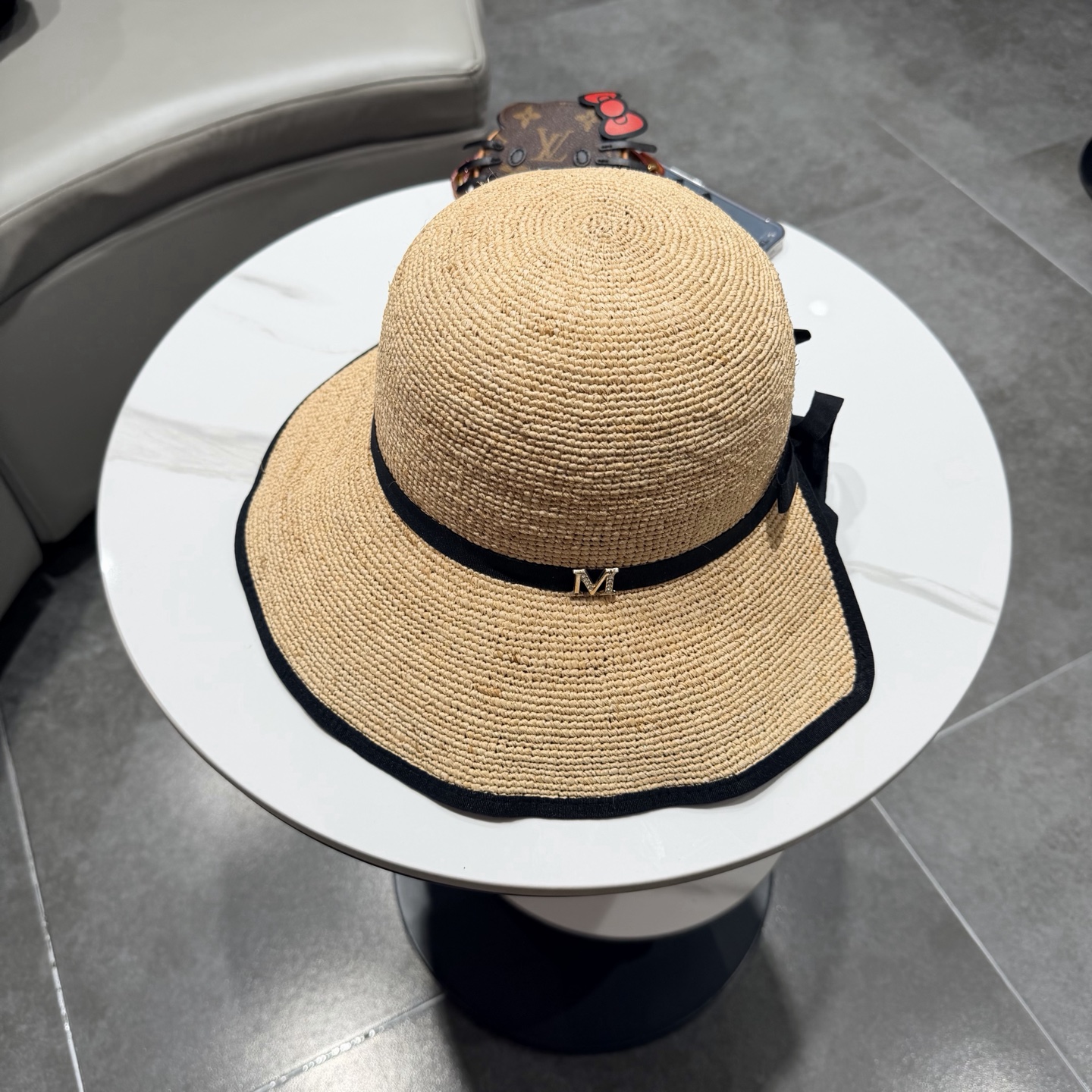 M牌高品质赫本风拉菲草帽子女夏韩版出游防晒海边度假大檐沙滩遮阳帽