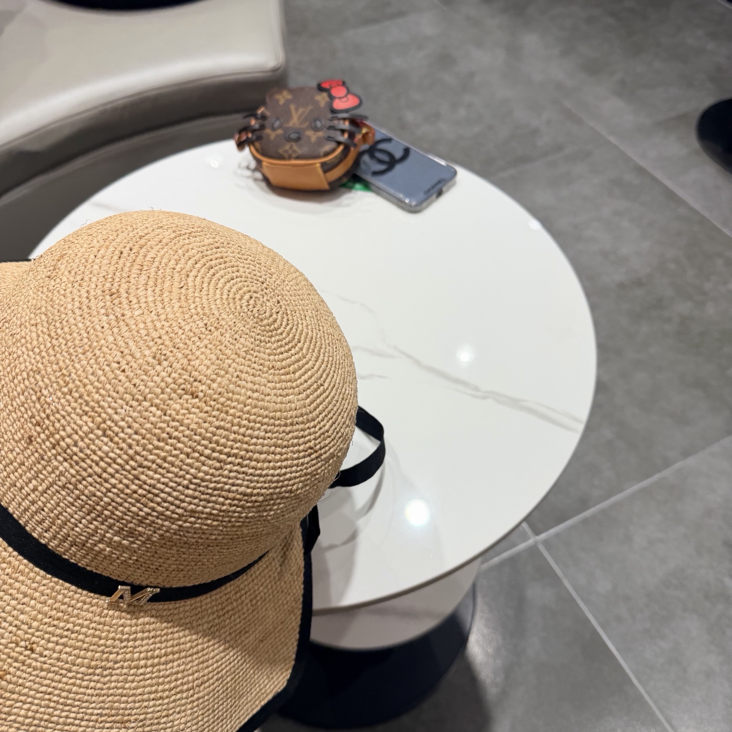 M牌高品质赫本风拉菲草帽子女夏韩版出游防晒海边度假大檐沙滩遮阳帽