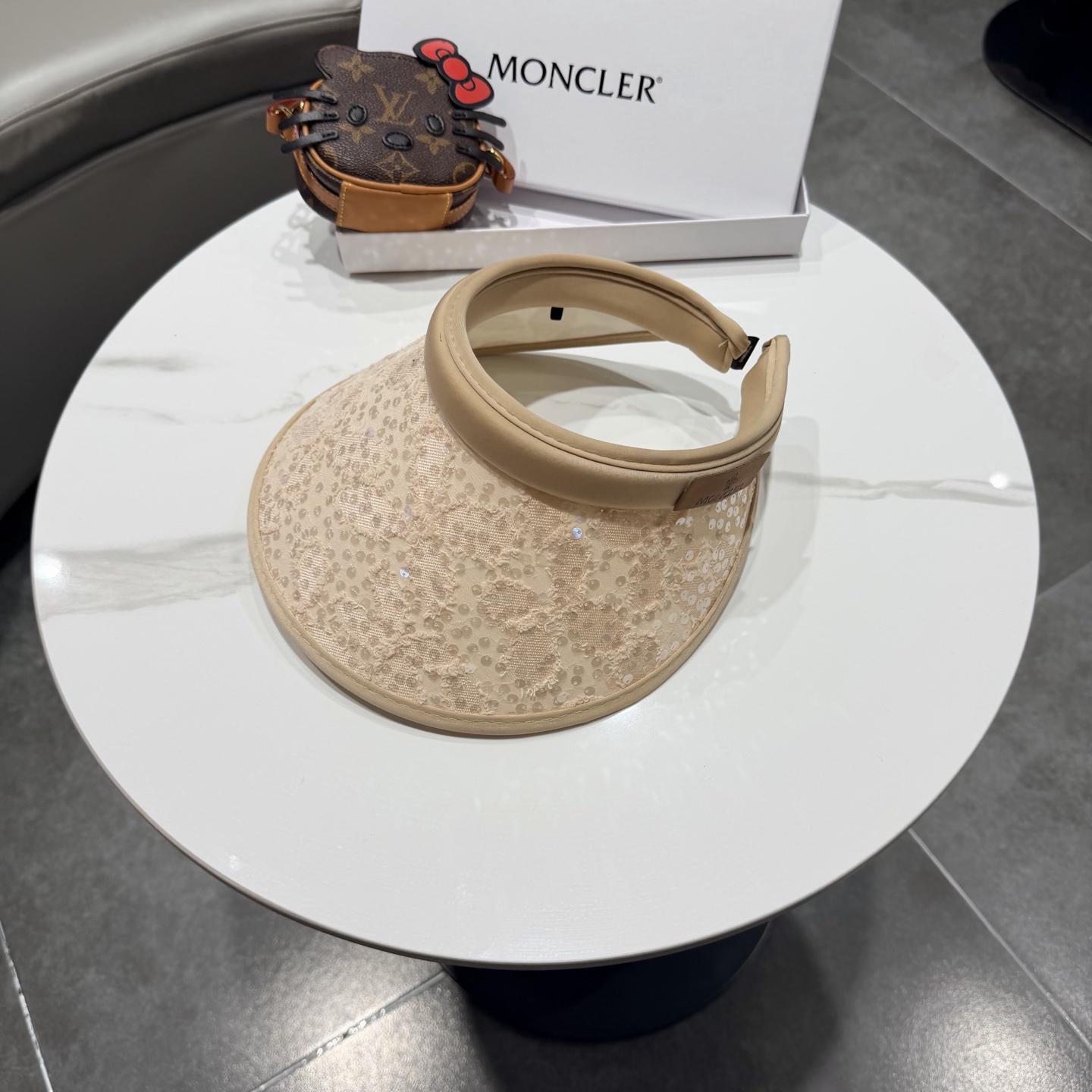 【MONCLER蒙口】空顶草帽女夏季防紫外线遮阳帽出游太阳帽百搭草编防晒帽子