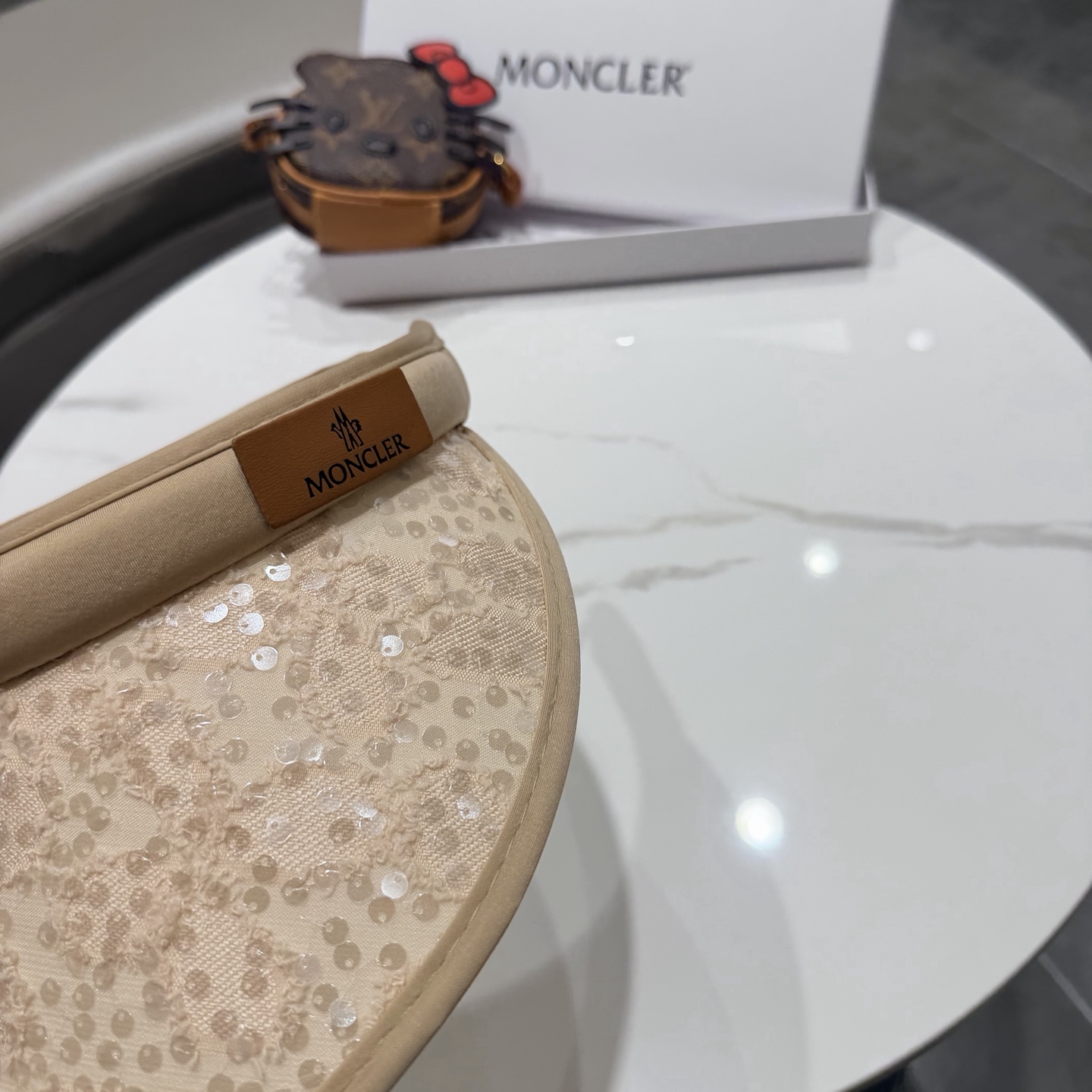 【MONCLER蒙口】空顶草帽女夏季防紫外线遮阳帽出游太阳帽百搭草编防晒帽子