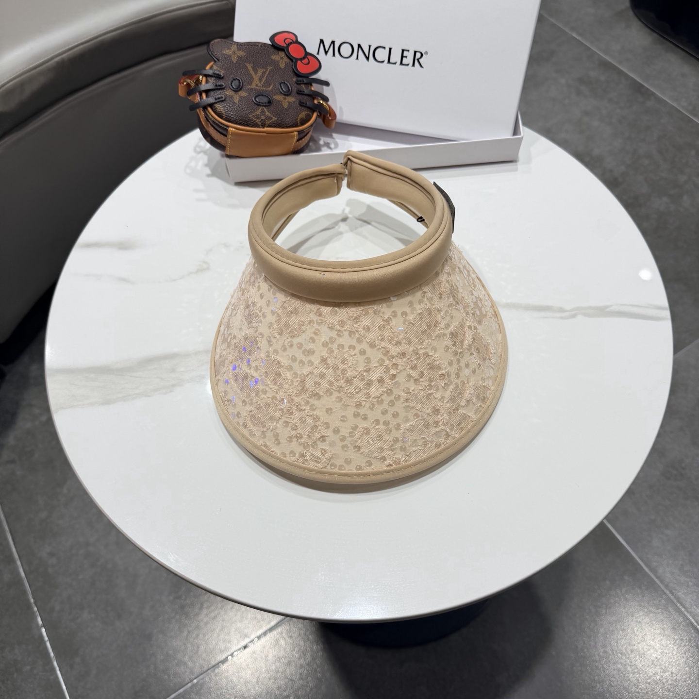 【MONCLER蒙口】空顶草帽女夏季防紫外线遮阳帽出游太阳帽百搭草编防晒帽子