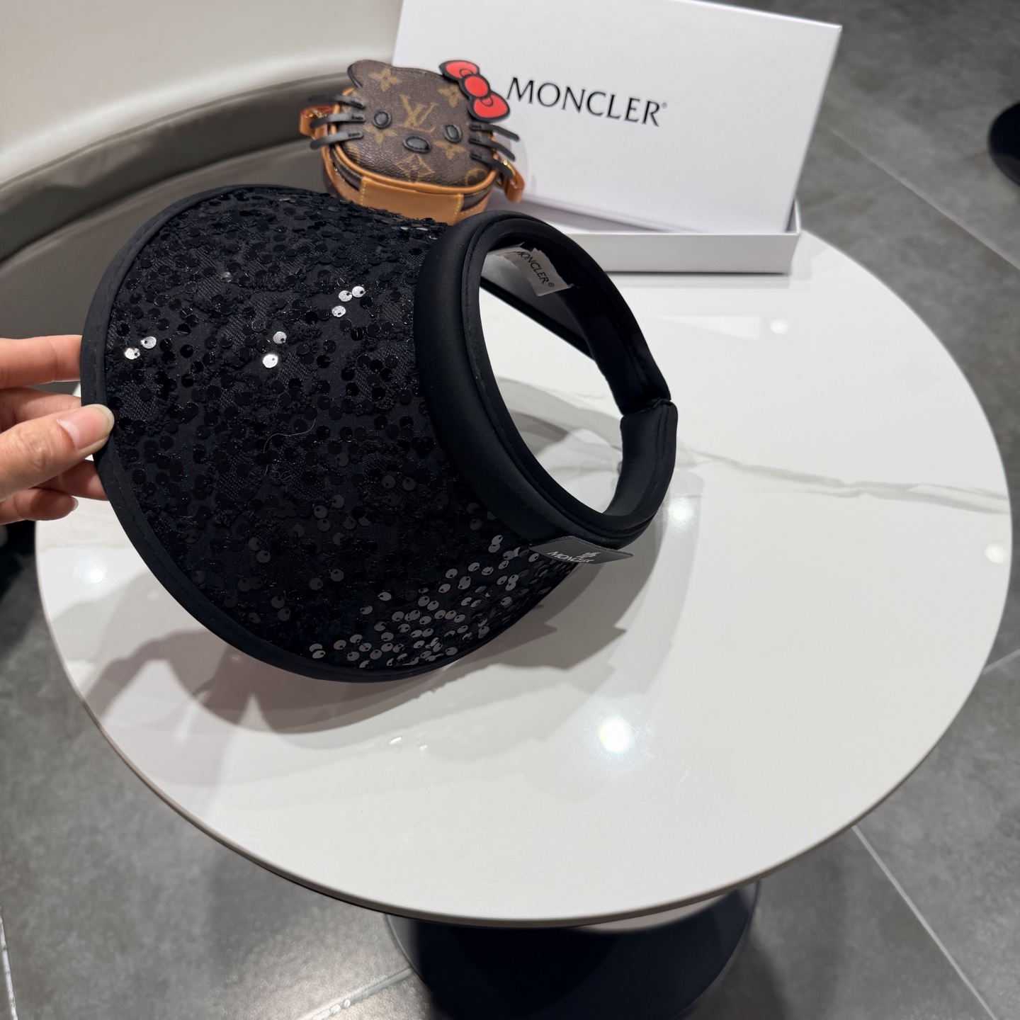 【MONCLER蒙口】空顶草帽女夏季防紫外线遮阳帽出游太阳帽百搭草编防晒帽子