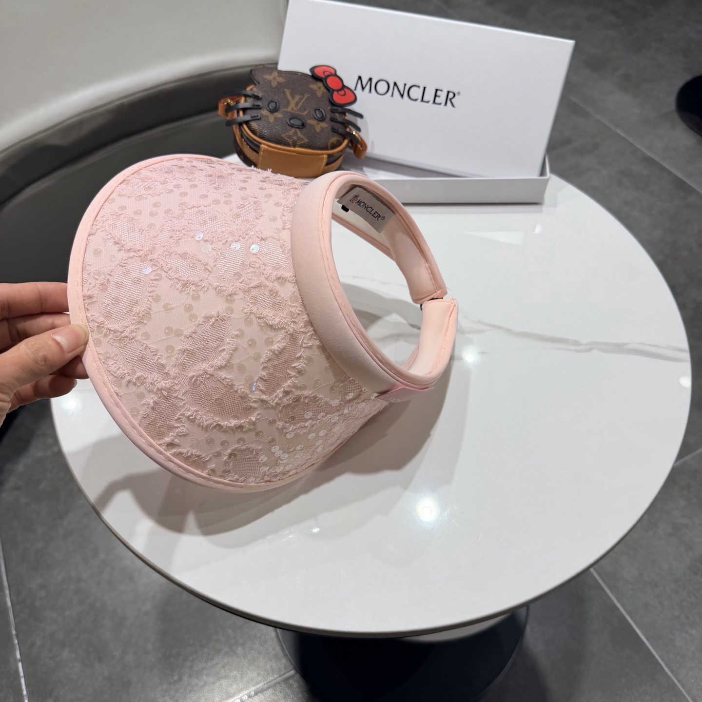 【MONCLER蒙口】空顶草帽女夏季防紫外线遮阳帽出游太阳帽百搭草编防晒帽子