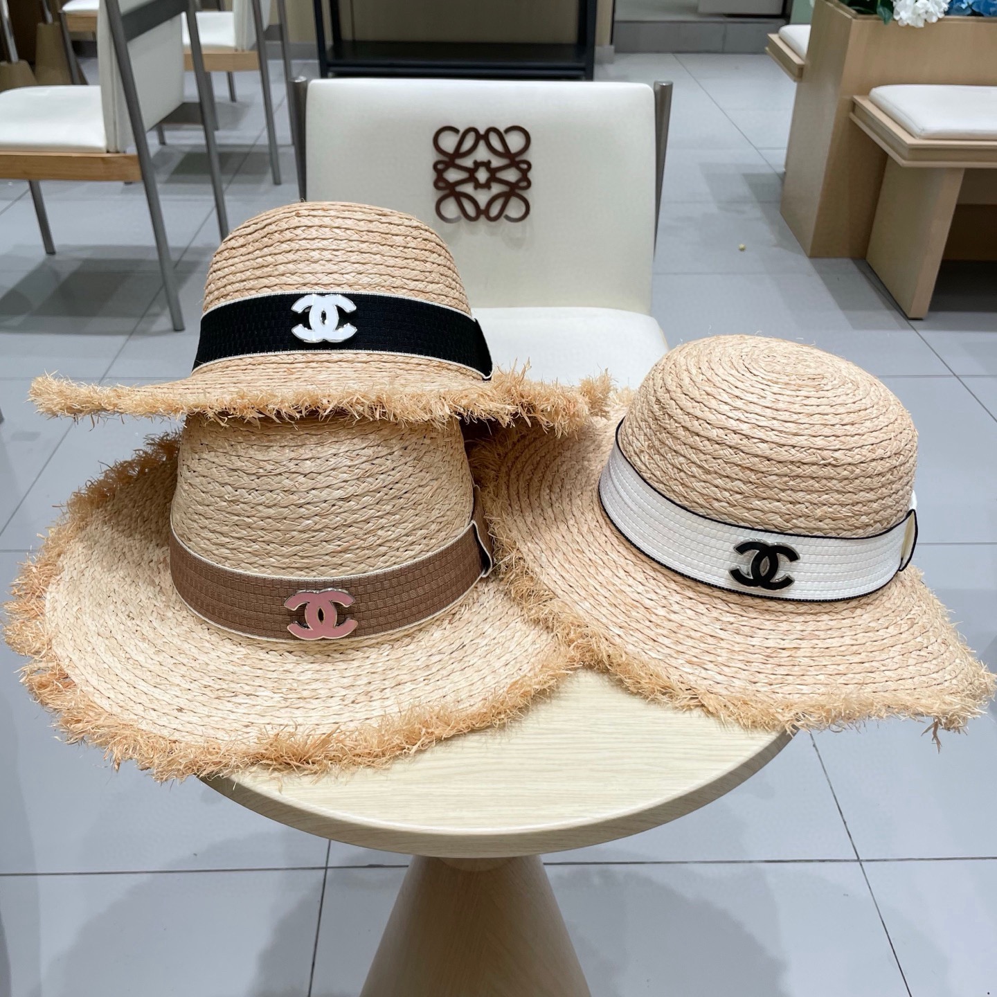 Chanel香奈儿拉菲草帽，沙滩大檐帽，头围57cm