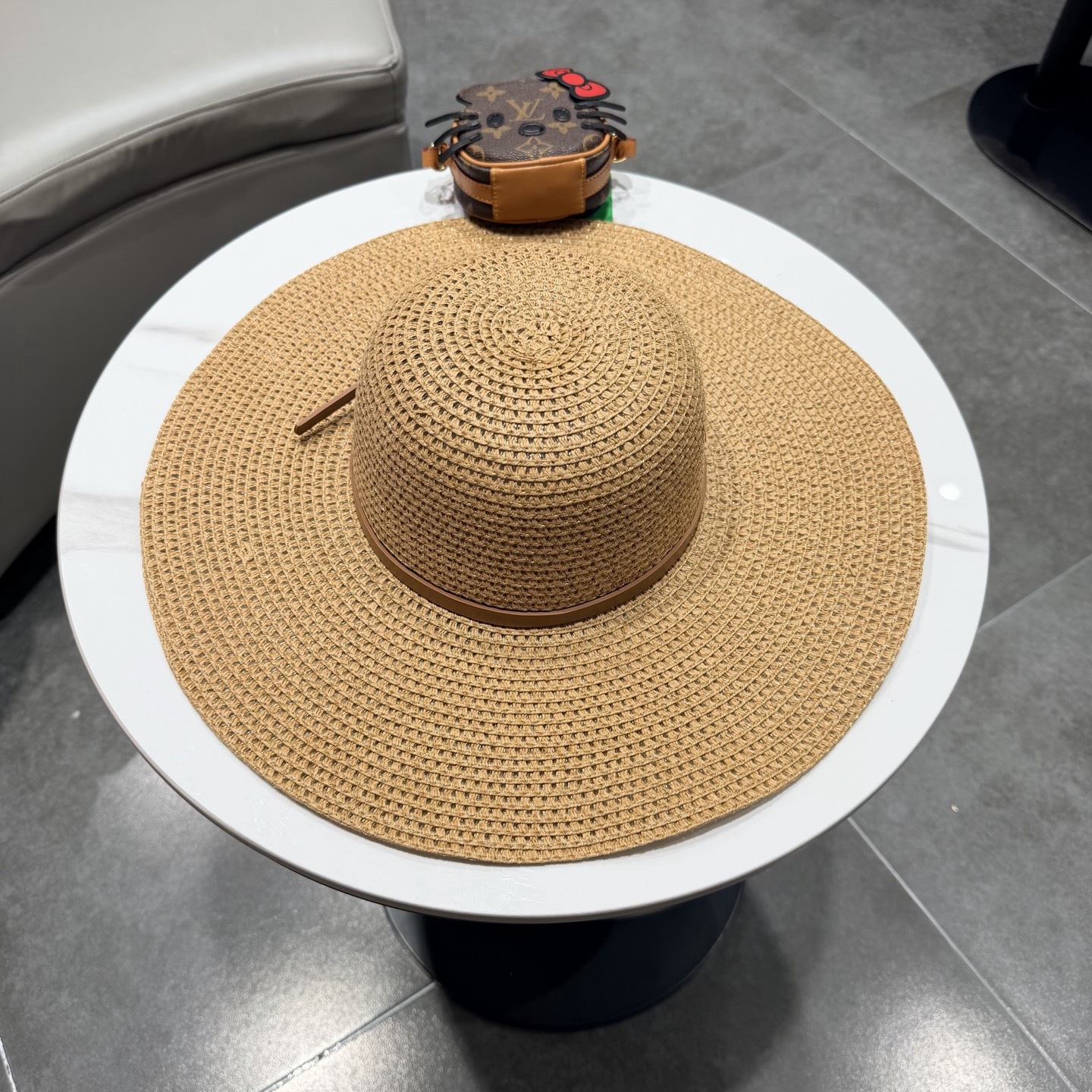 Celine赛琳新款草帽，头围57cm