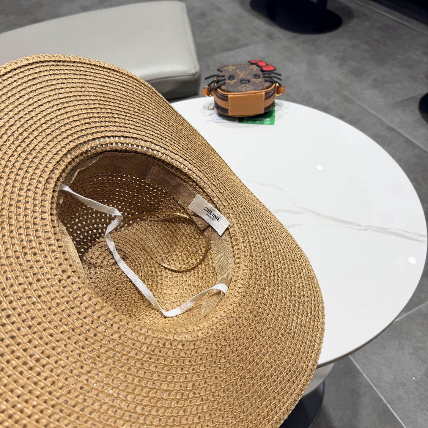 Celine赛琳新款草帽，头围57cm