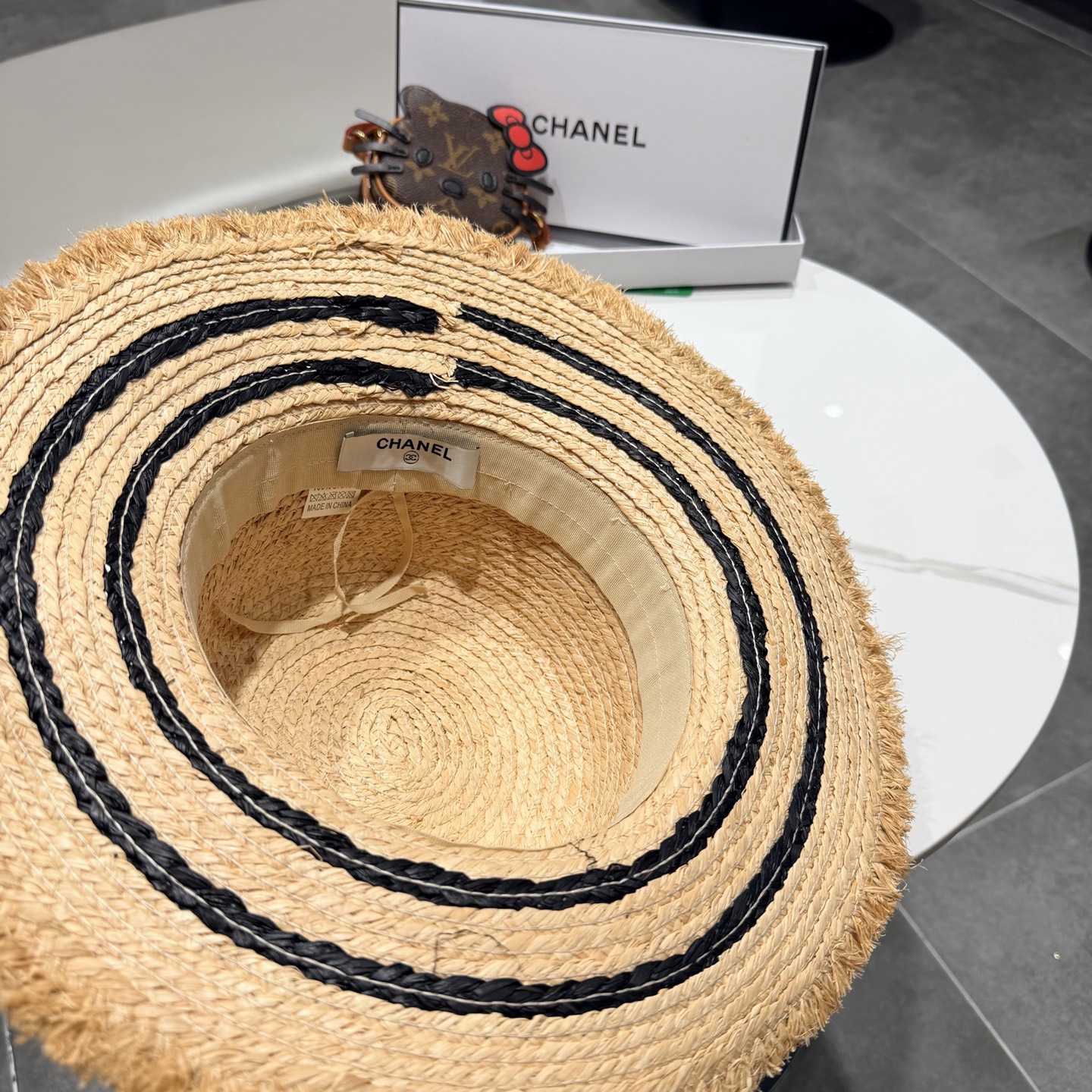 Chanel香奈儿拉菲草帽，头围57cm