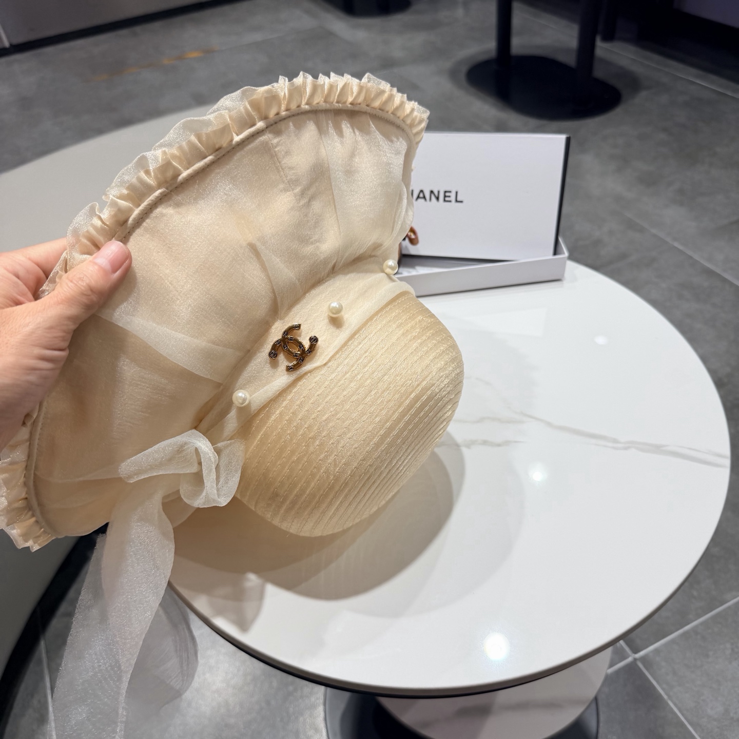 chanel香奈儿朵澜法式复古帽子女网纱赫本草帽折叠草编户外遮阳帽防晒帽紫外线