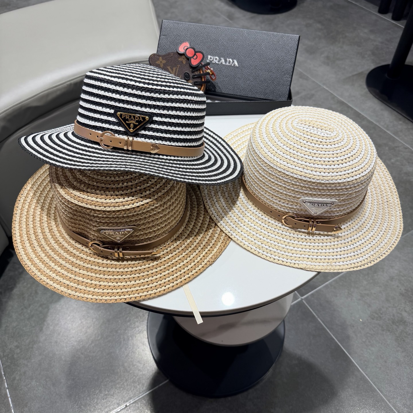 普拉达遮阳帽，遮阳礼帽，沙滩帽，头围57cm