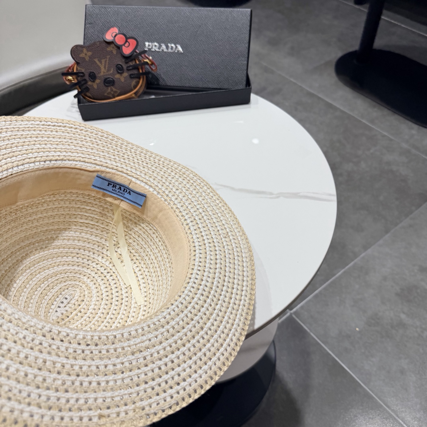 普拉达遮阳帽，遮阳礼帽，沙滩帽，头围57cm