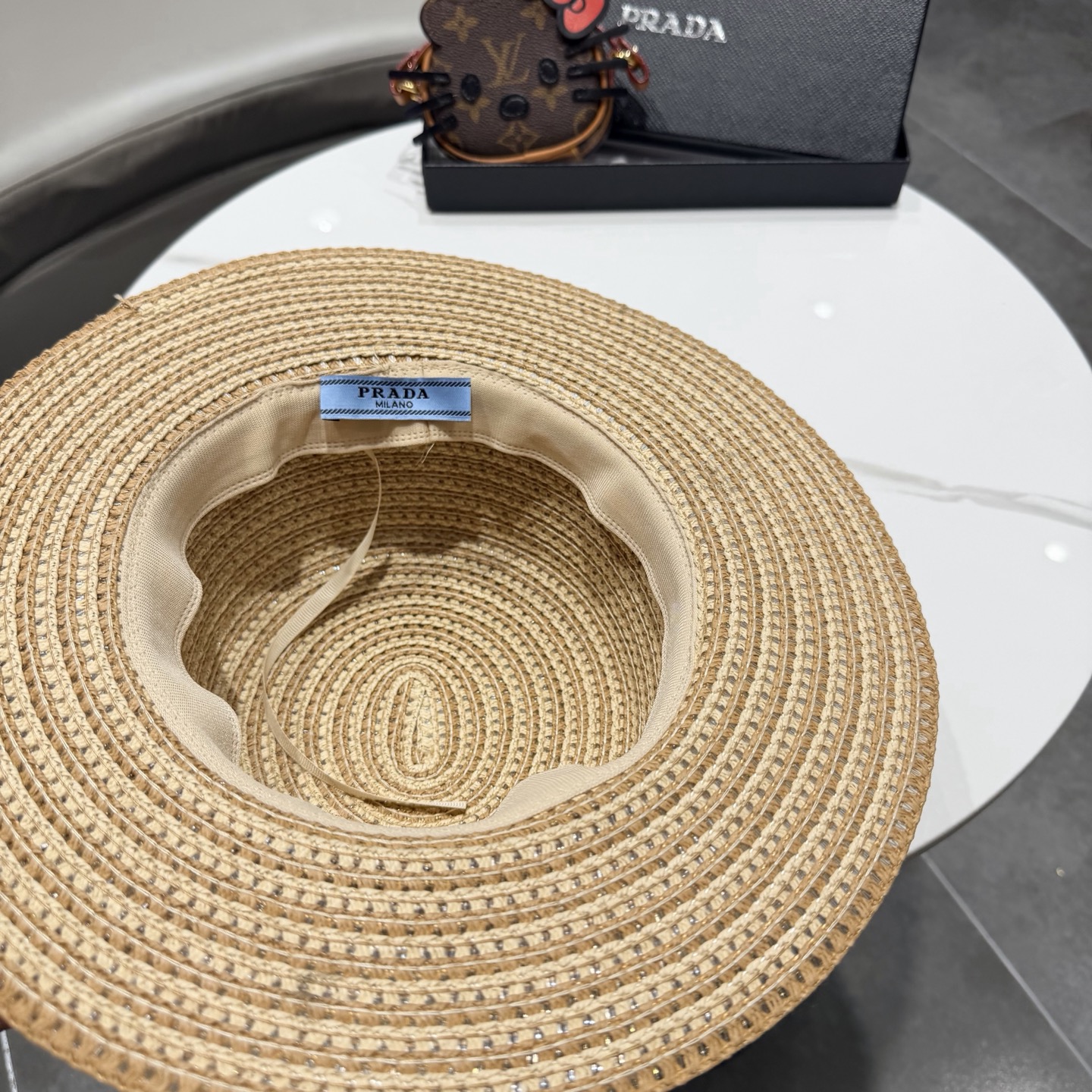 普拉达遮阳帽，遮阳礼帽，沙滩帽，头围57cm