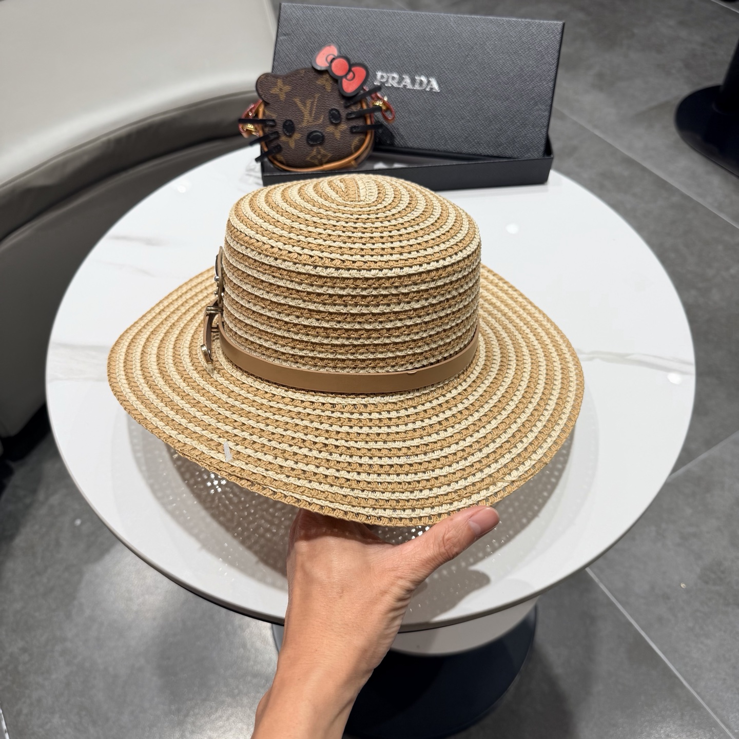 普拉达遮阳帽，遮阳礼帽，沙滩帽，头围57cm