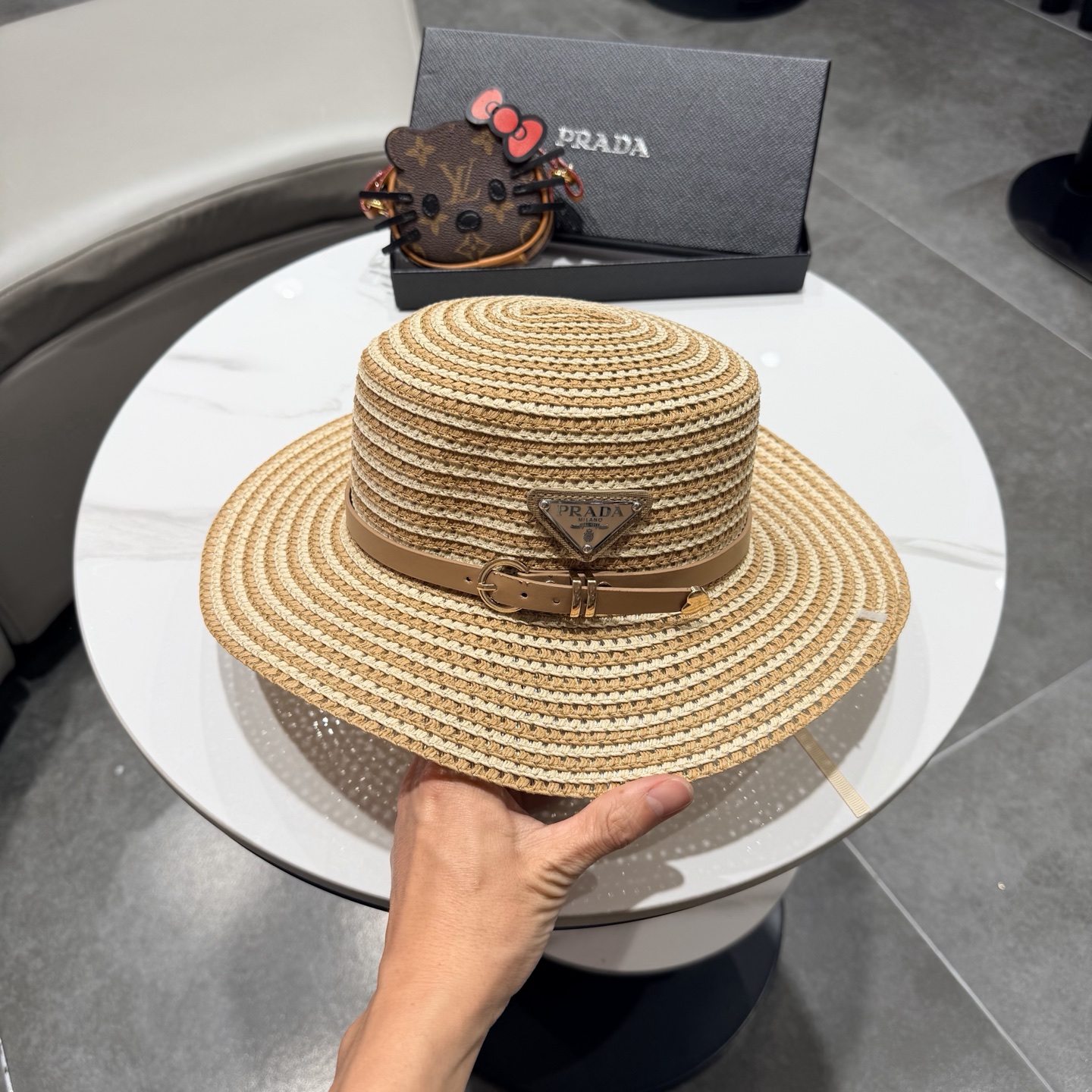 普拉达遮阳帽，遮阳礼帽，沙滩帽，头围57cm