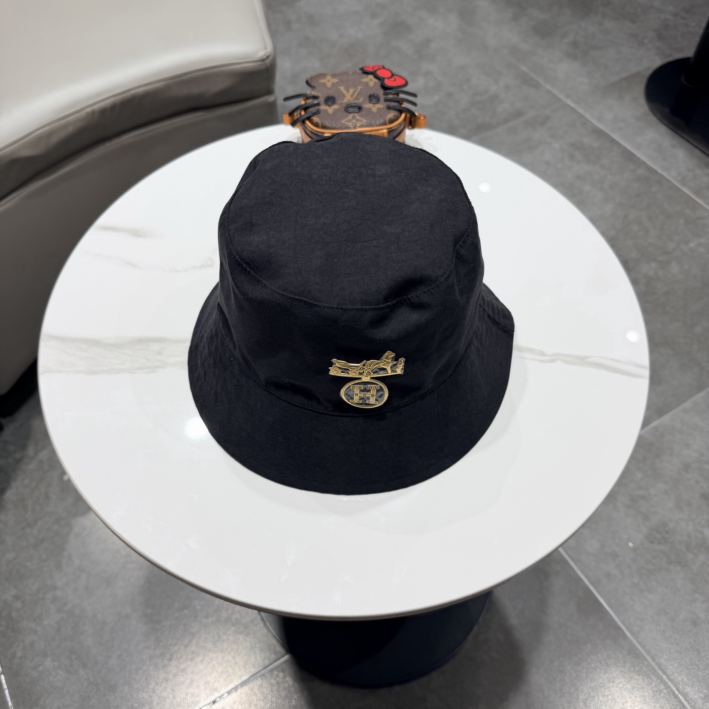 爱马仕 2026夏季新款条纹蝴蝶结帽子女休闲百搭渔夫帽户外遮阳防晒太阳帽