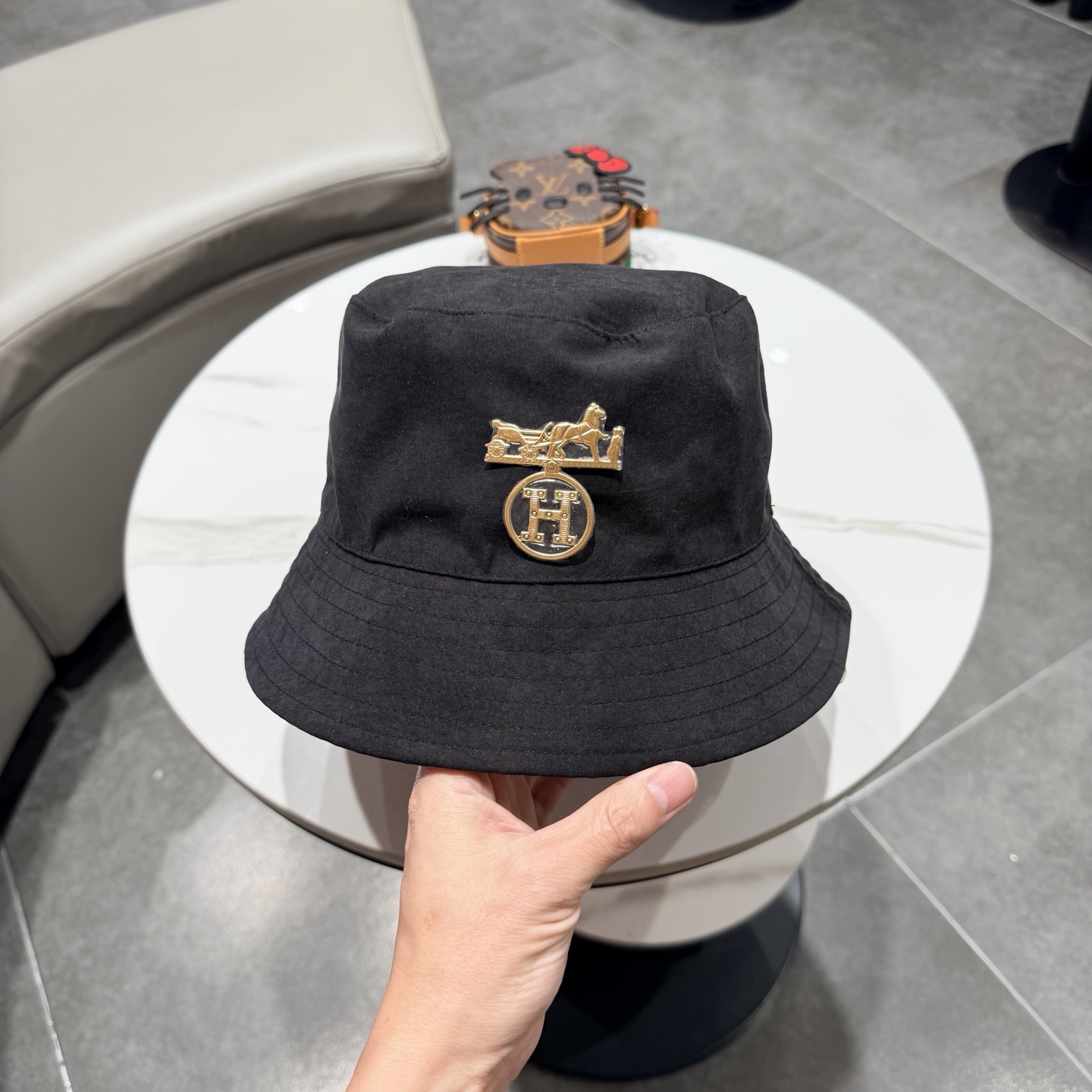 爱马仕 2026夏季新款条纹蝴蝶结帽子女休闲百搭渔夫帽户外遮阳防晒太阳帽