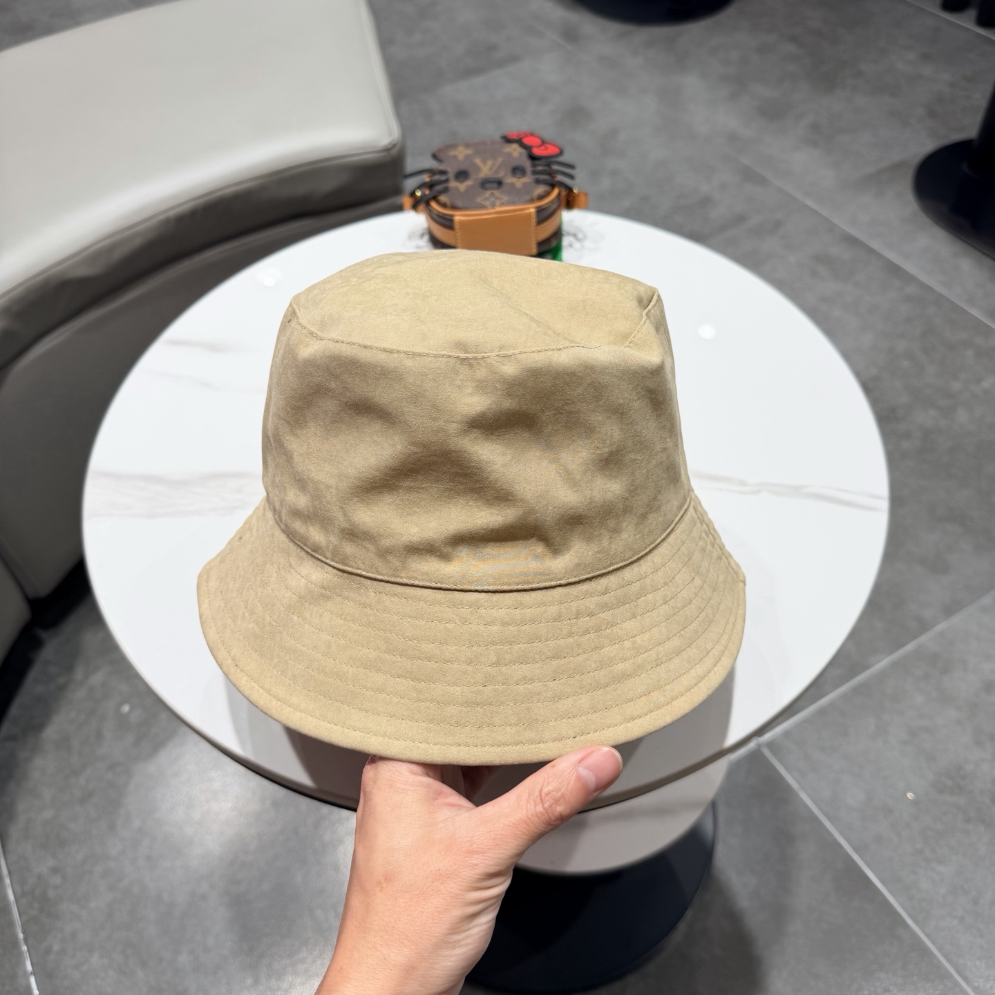 爱马仕 2026夏季新款条纹蝴蝶结帽子女休闲百搭渔夫帽户外遮阳防晒太阳帽