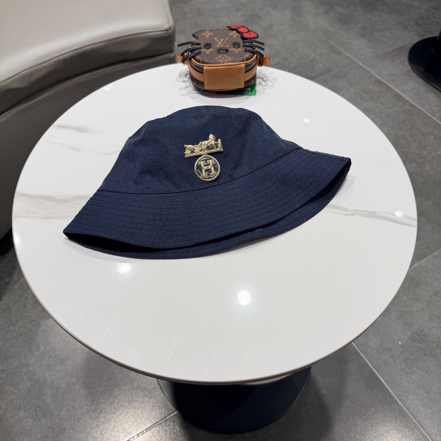 爱马仕 2026夏季新款条纹蝴蝶结帽子女休闲百搭渔夫帽户外遮阳防晒太阳帽