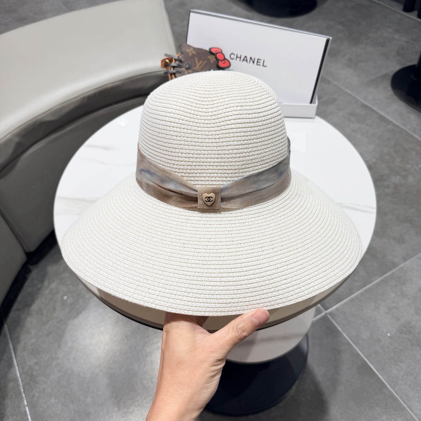 Chanel香奈儿新款大帽檐草帽，头围57cm