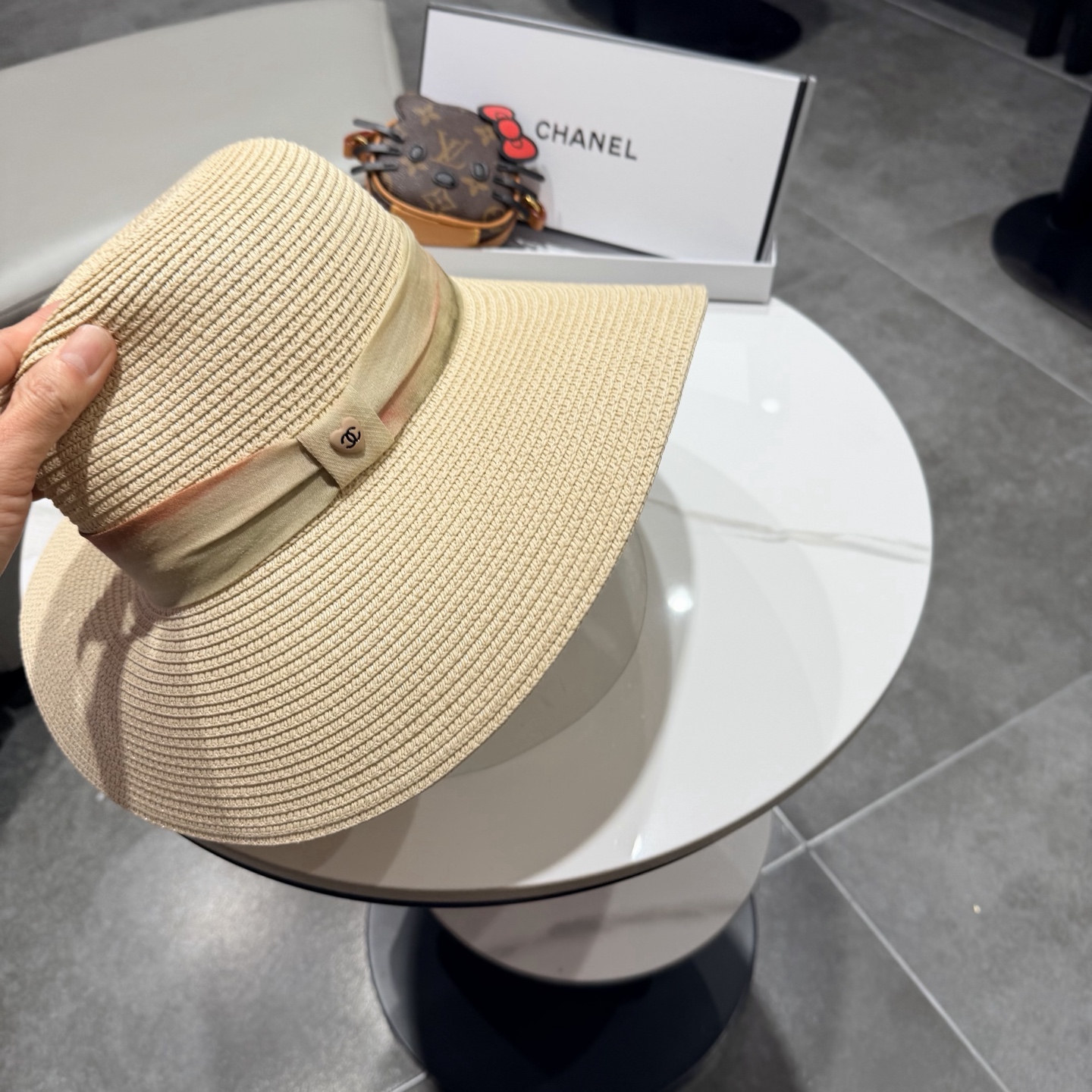 Chanel香奈儿新款大帽檐草帽，头围57cm