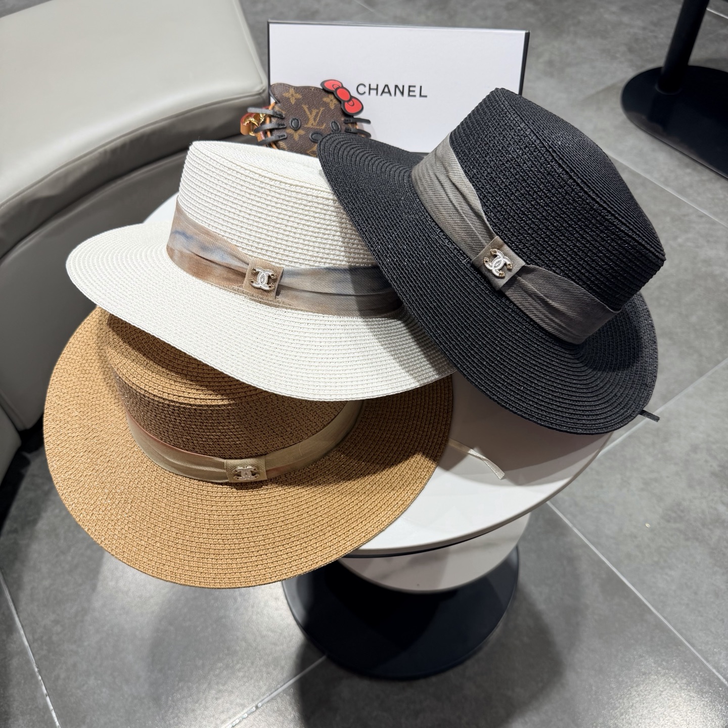 香奈儿新款遮阳帽，平顶礼帽，头围57cm