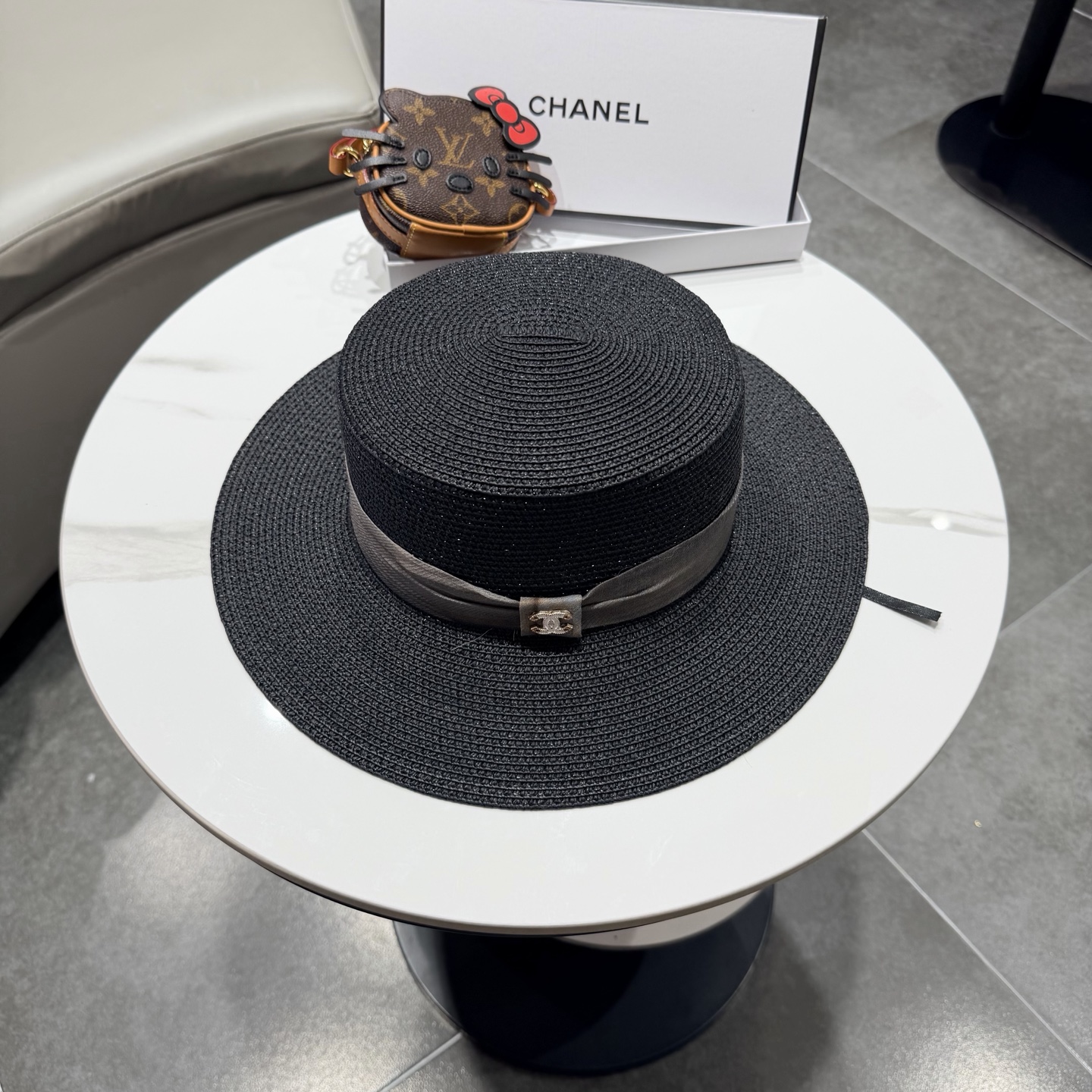 香奈儿新款遮阳帽，平顶礼帽，头围57cm