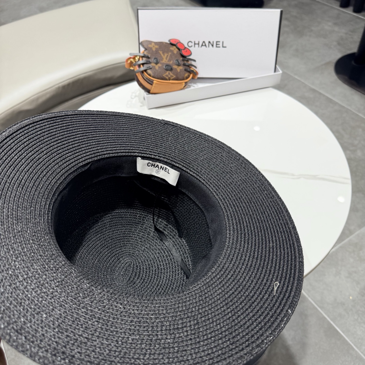 香奈儿新款遮阳帽，平顶礼帽，头围57cm