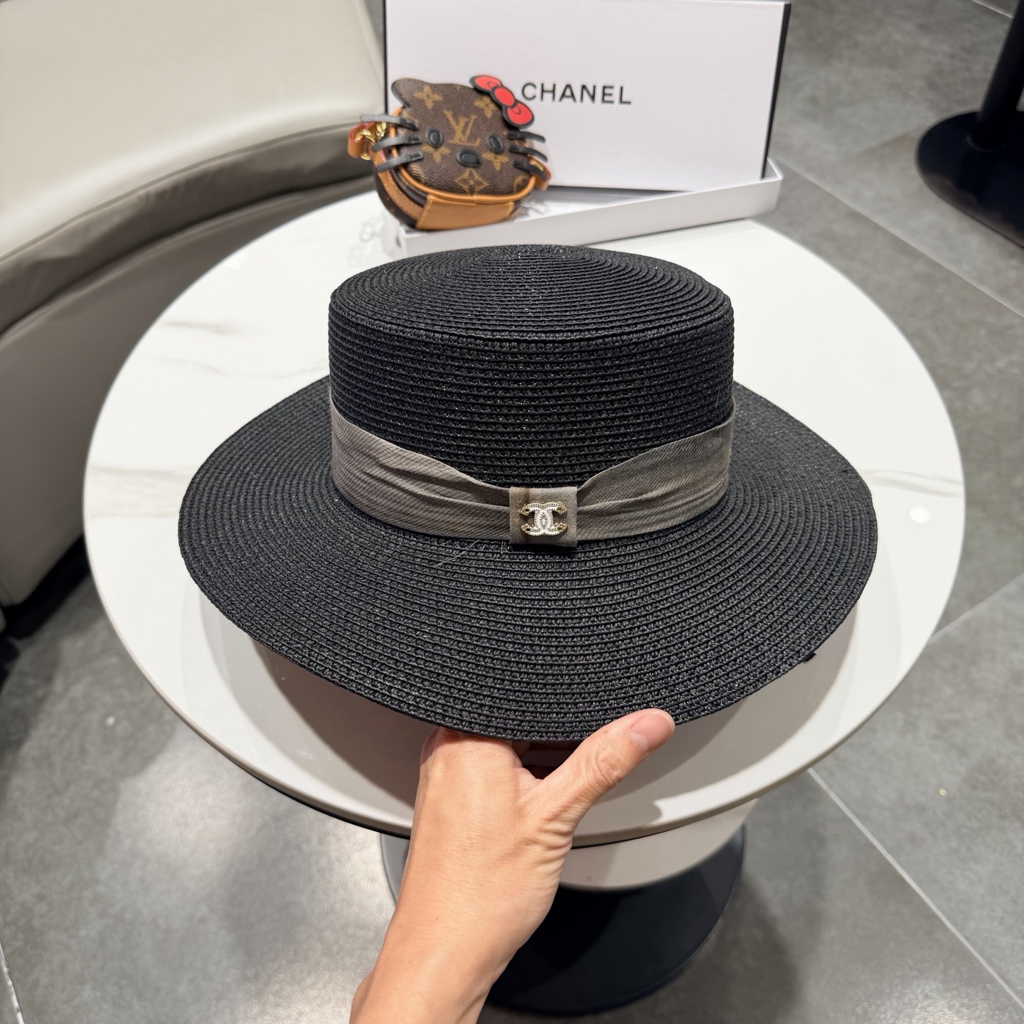 香奈儿新款遮阳帽，平顶礼帽，头围57cm