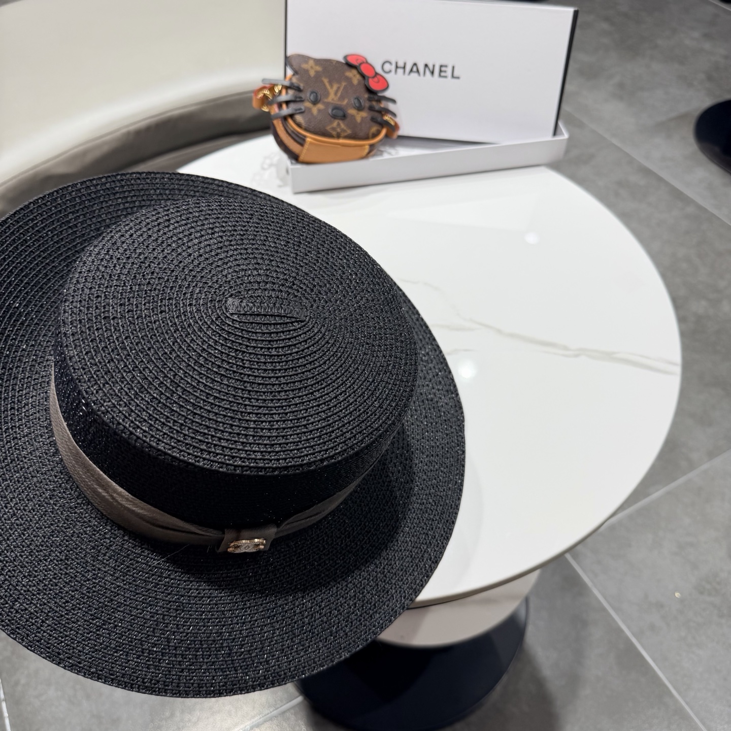 香奈儿新款遮阳帽，平顶礼帽，头围57cm