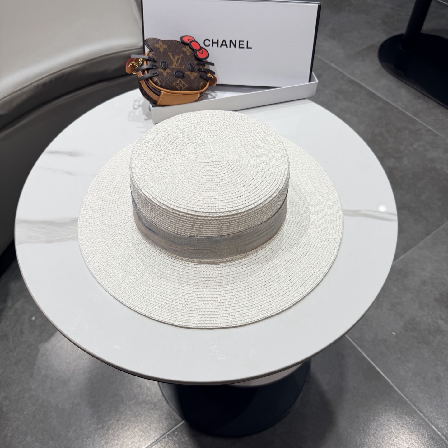 香奈儿新款遮阳帽，平顶礼帽，头围57cm