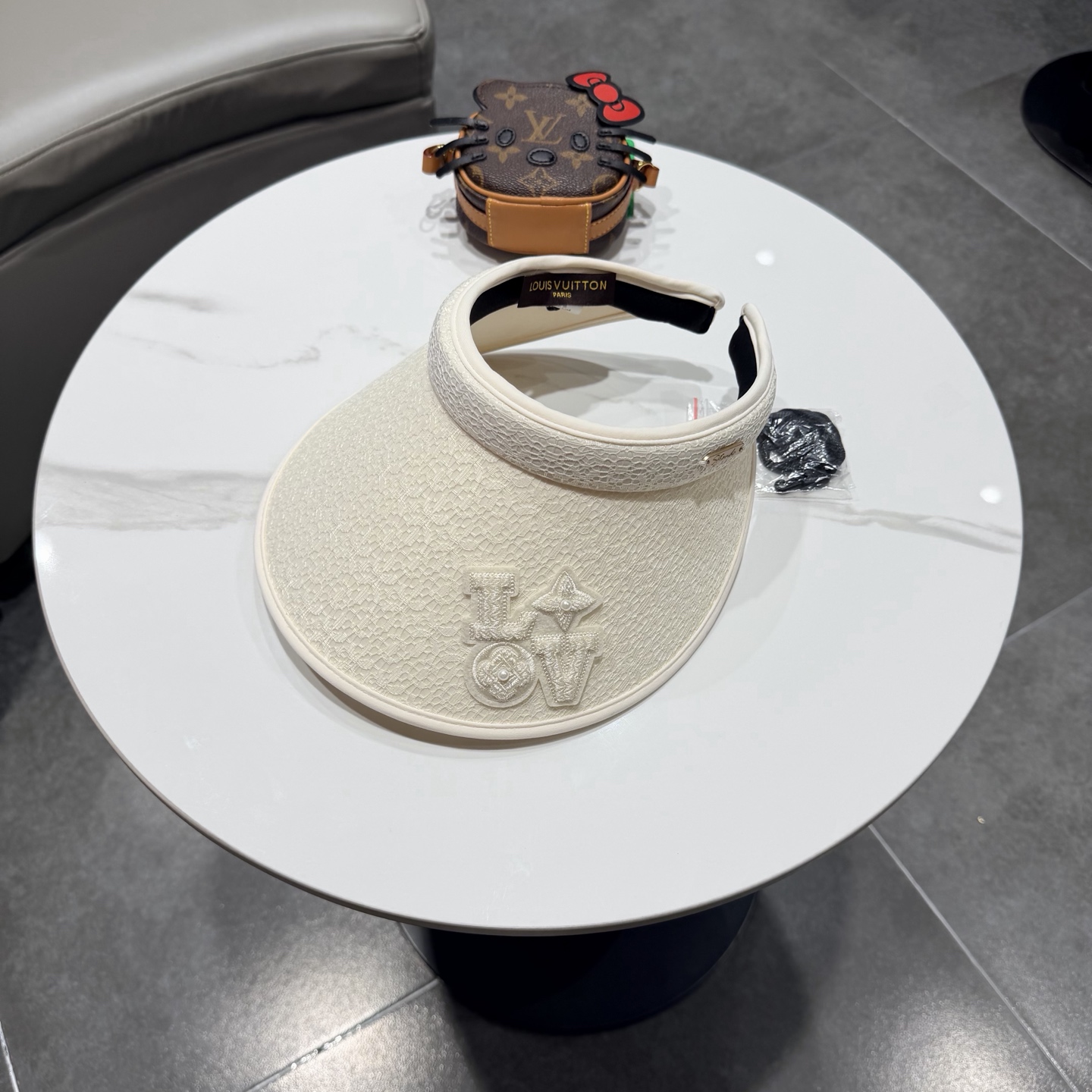 【LV路易威登】2026夏季新款男女款遮阳帽空顶帽，大牌出货，超方便！好搭！出街必备