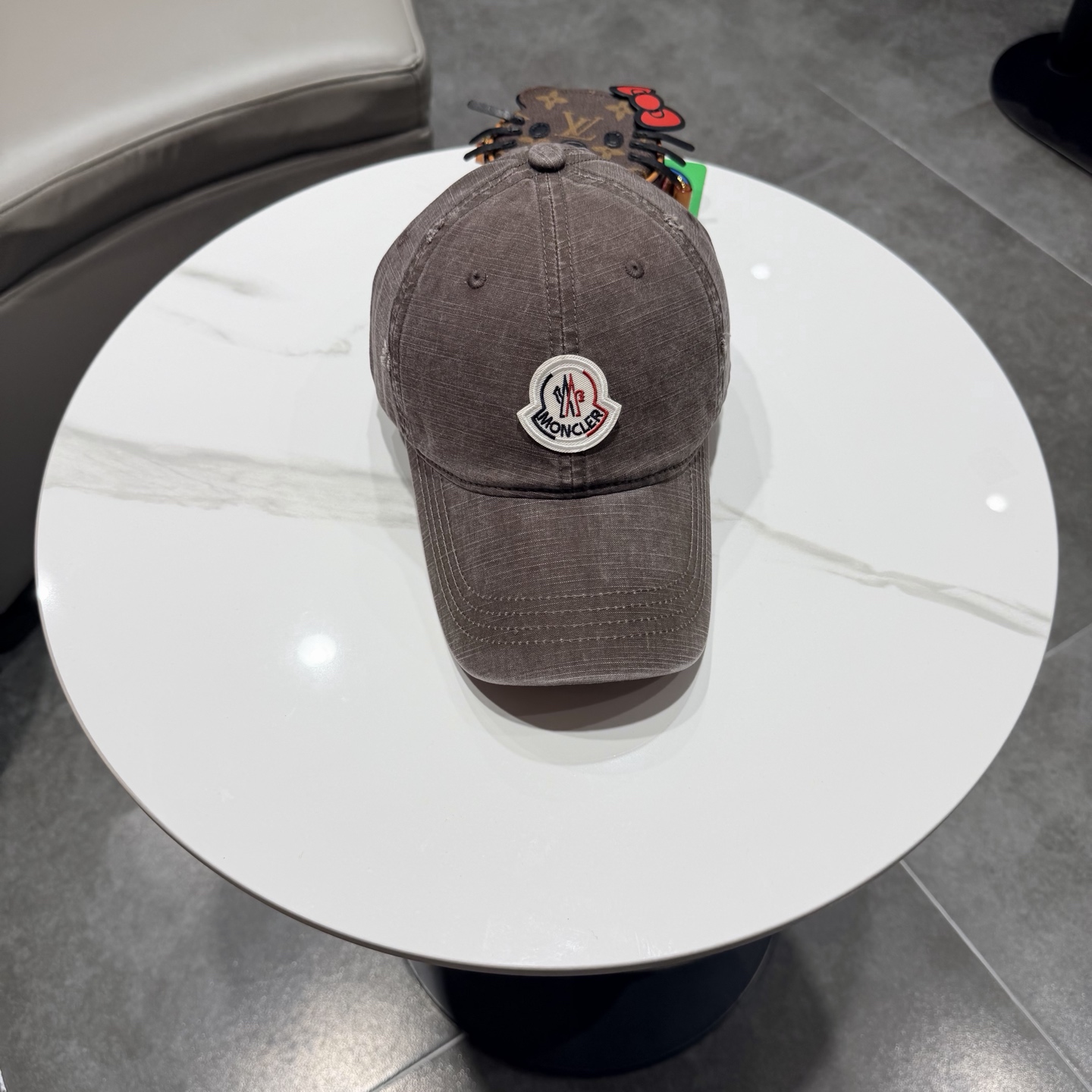 蒙口早春新款洗水做旧破洞棒球帽，男女同款