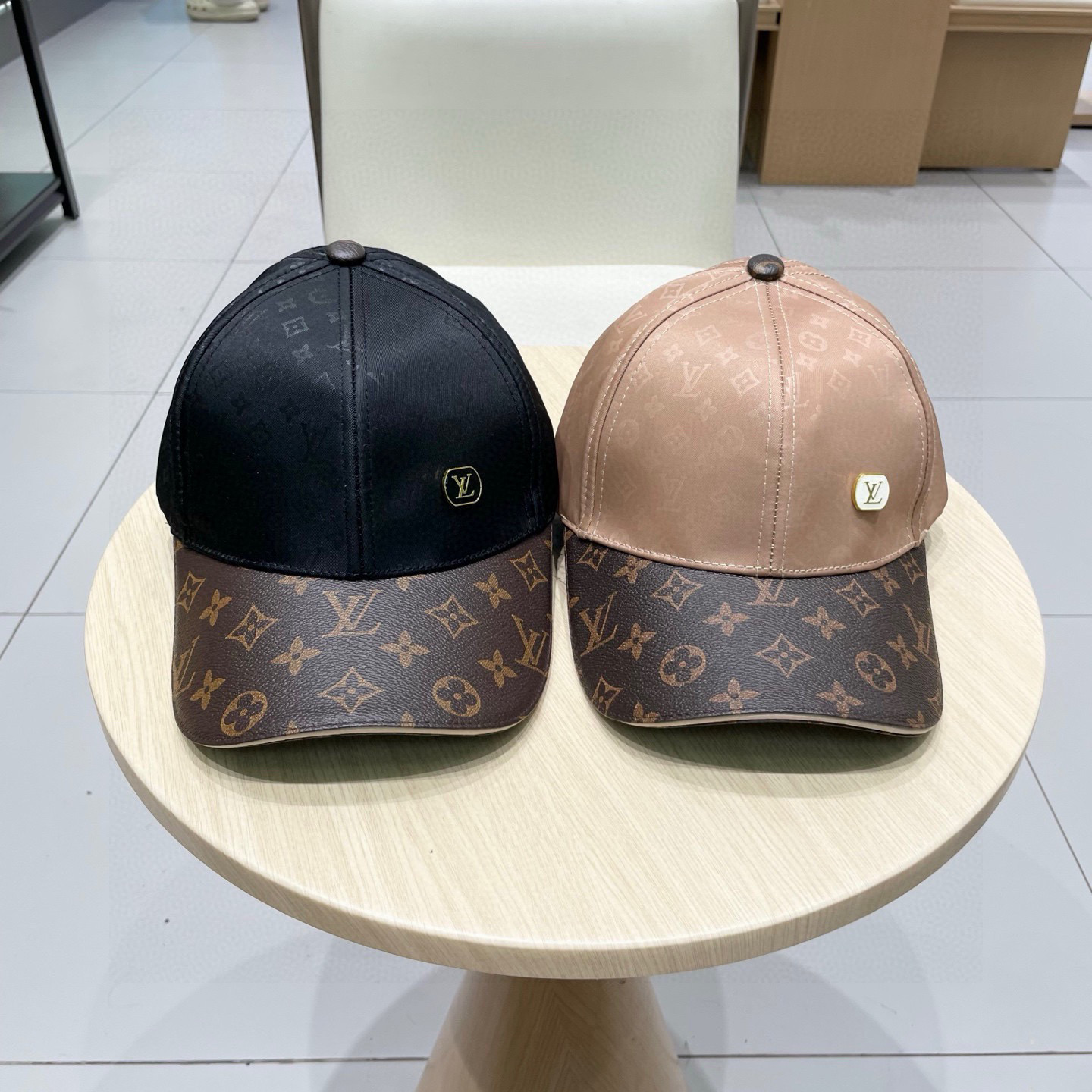 LV路易威登棒球帽  轻盈透气。完美版型，独家实物拍摄，男女适用