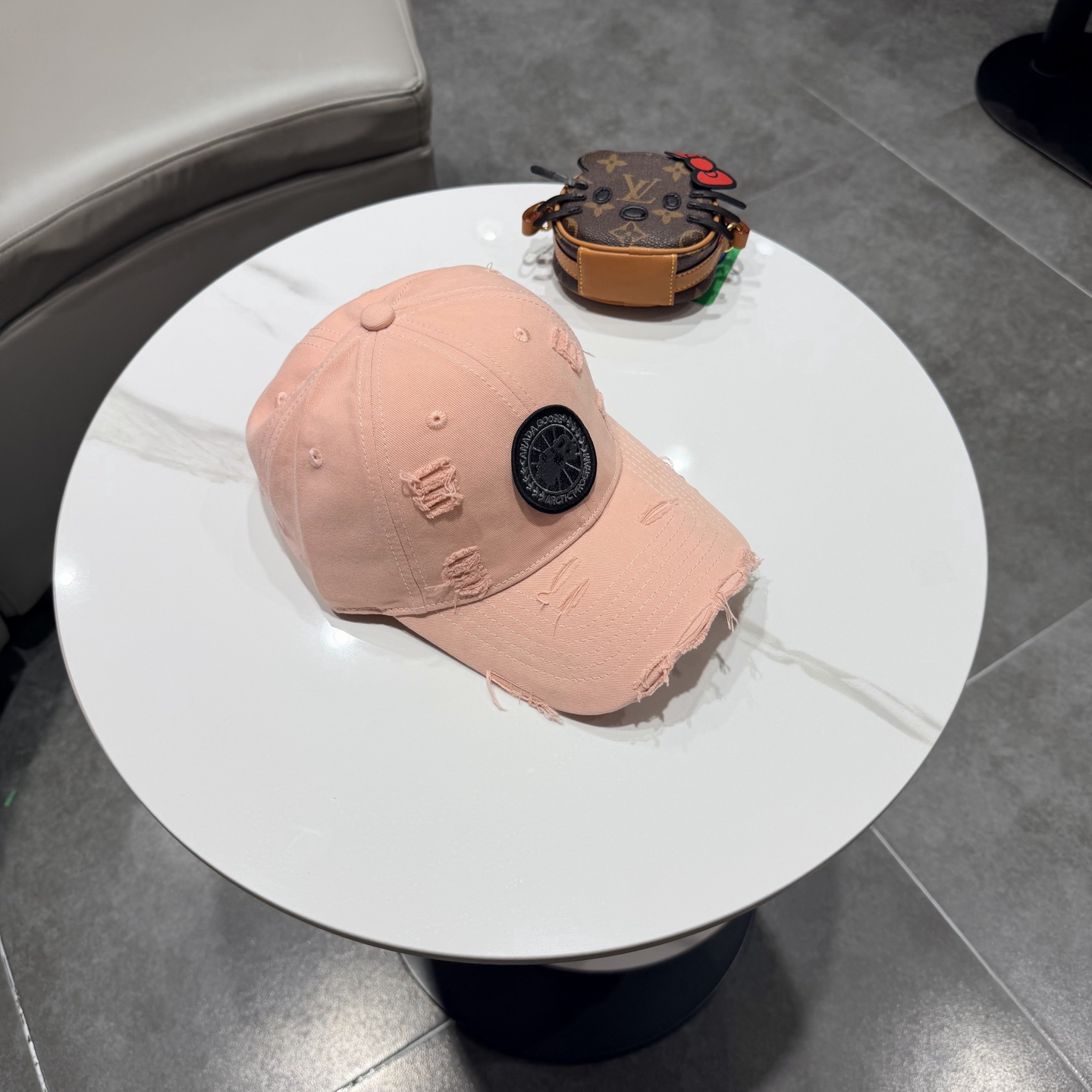 新款🌹 Canada Goose（加拿大鹅）🇨🇦棒球帽🧢刺绣logo款，简约大气😍 休闲时尚👍个性十足😱