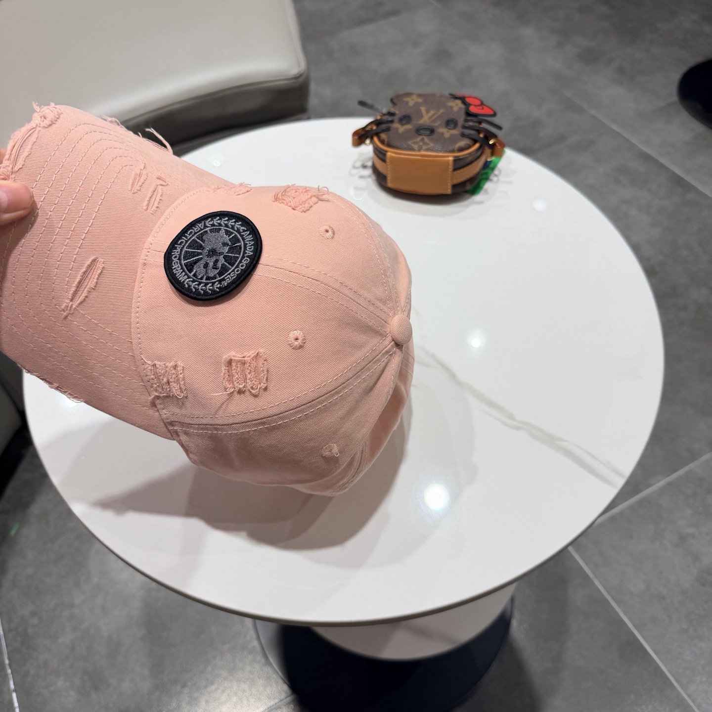 新款🌹 Canada Goose（加拿大鹅）🇨🇦棒球帽🧢刺绣logo款，简约大气😍 休闲时尚👍个性十足😱