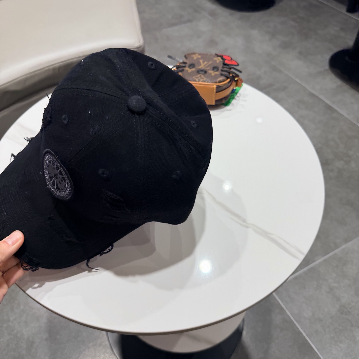 新款🌹 Canada Goose（加拿大鹅）🇨🇦棒球帽🧢刺绣logo款，简约大气😍 休闲时尚👍个性十足😱