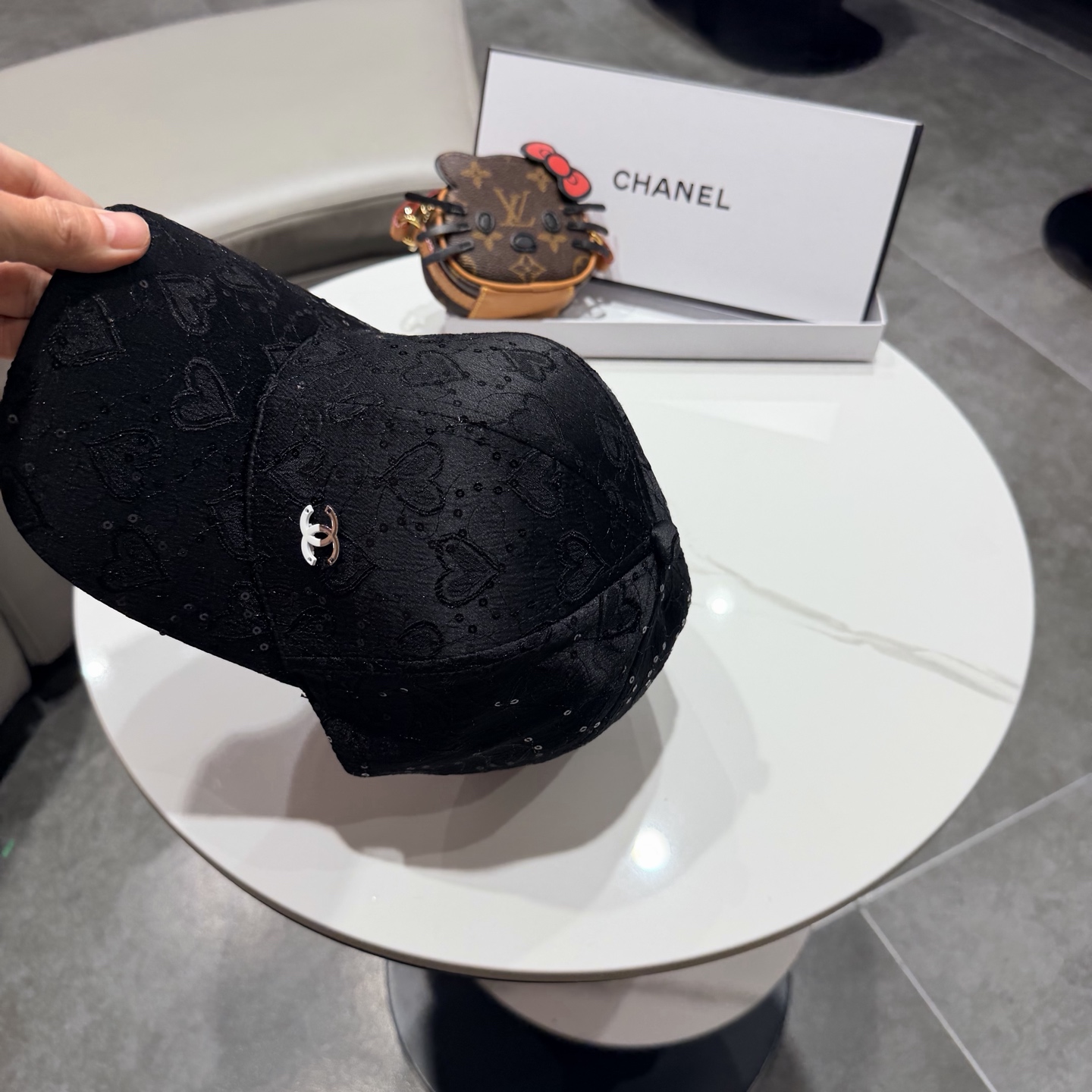 CHANEL香奈儿 新款简约棒球帽，新款出货，大牌款超好搭配，赶紧入手！