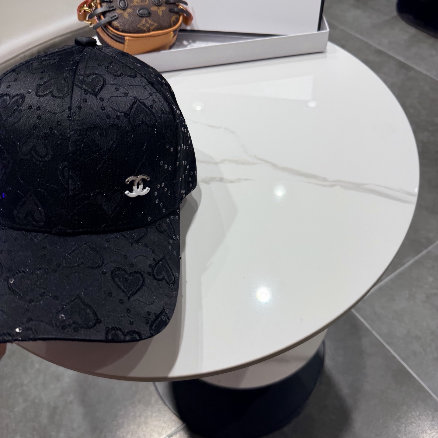CHANEL香奈儿 新款简约棒球帽，新款出货，大牌款超好搭配，赶紧入手！