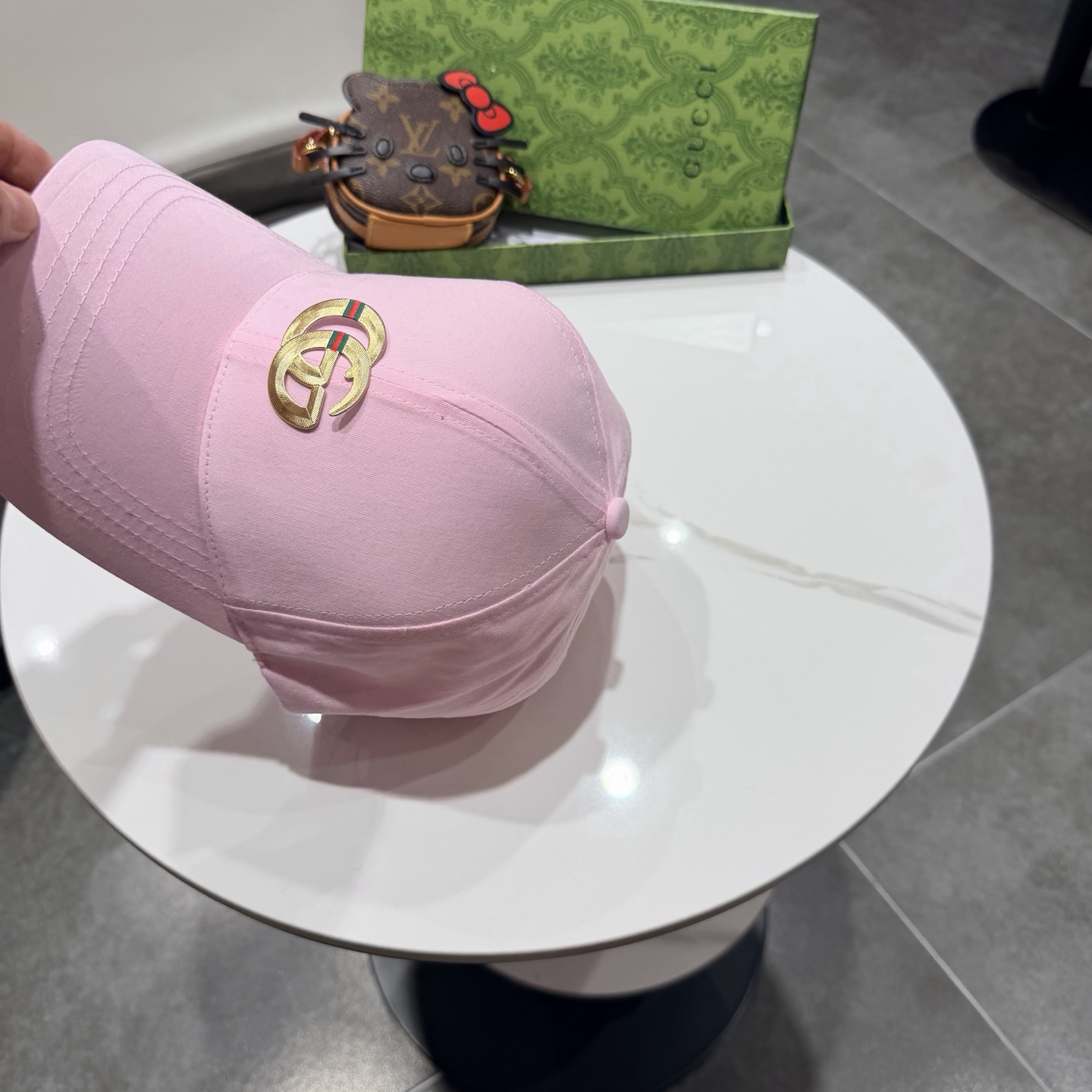 GUCCI古奇棒球帽 😍新款棒球帽，重工打造♥️高端大气，百搭款🤗男女通用！