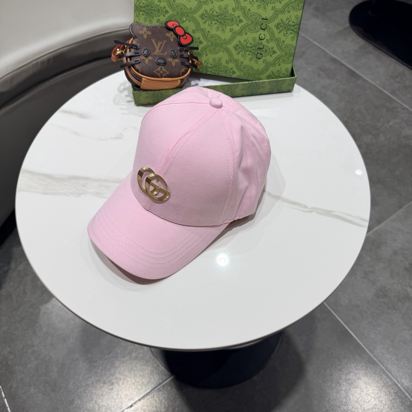 GUCCI古奇棒球帽 😍新款棒球帽，重工打造♥️高端大气，百搭款🤗男女通用！