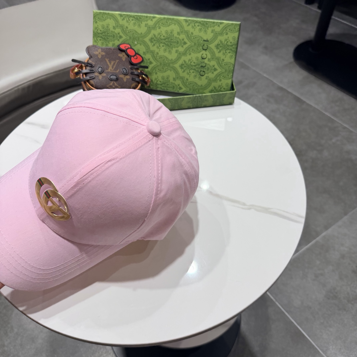 GUCCI古奇棒球帽 😍新款棒球帽，重工打造♥️高端大气，百搭款🤗男女通用！