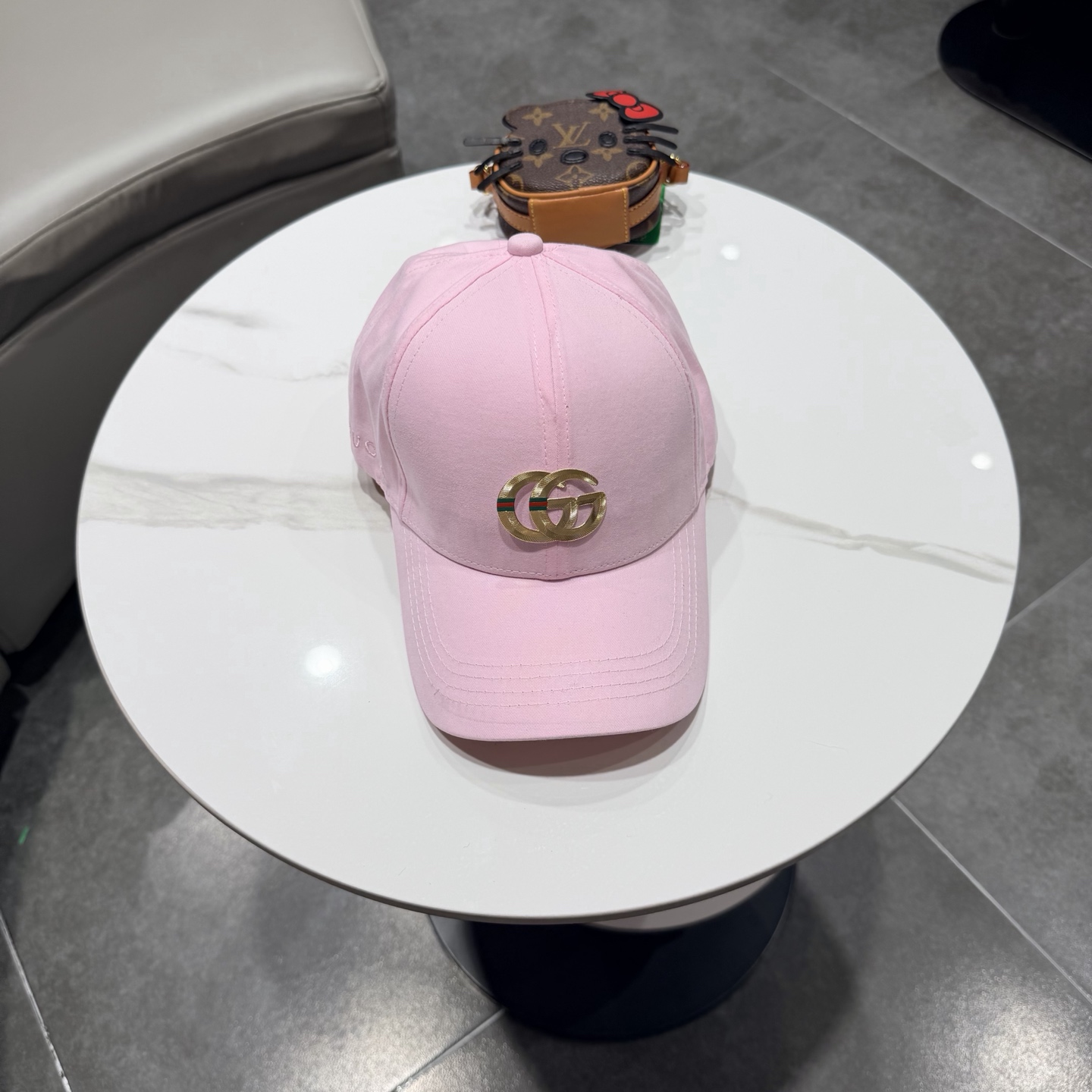 GUCCI古奇棒球帽 😍新款棒球帽，重工打造♥️高端大气，百搭款🤗男女通用！