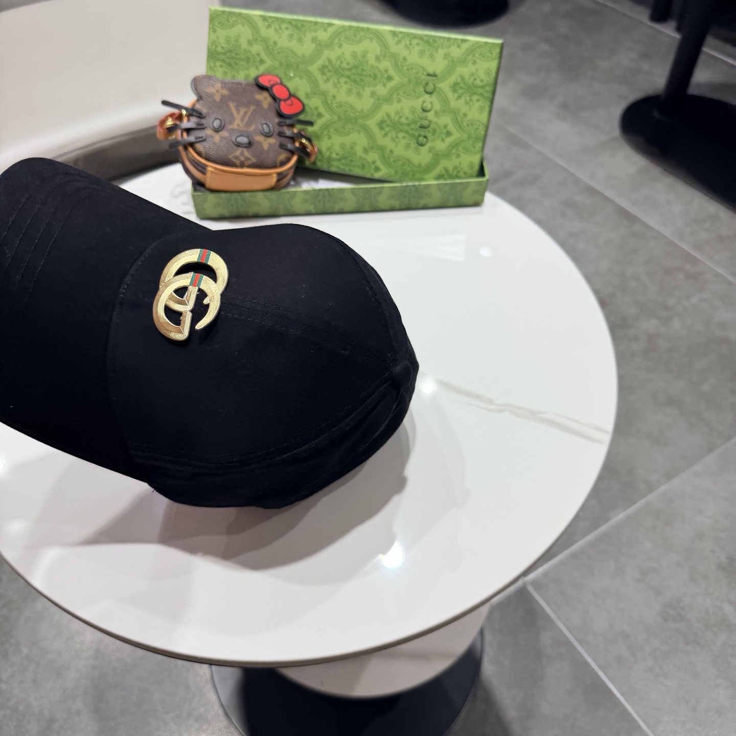 GUCCI古奇棒球帽 😍新款棒球帽，重工打造♥️高端大气，百搭款🤗男女通用！